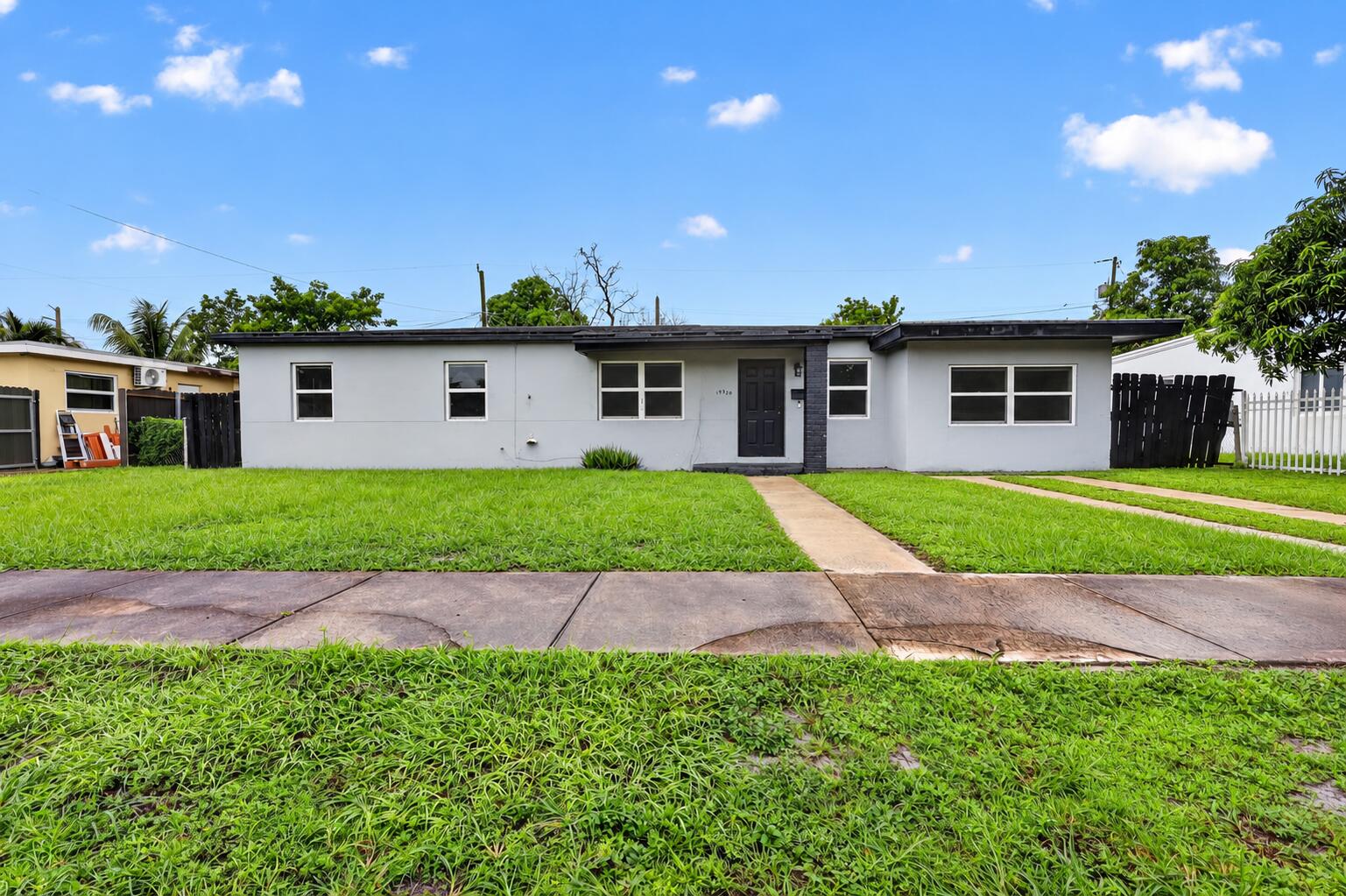 Miami Gardens photo 1