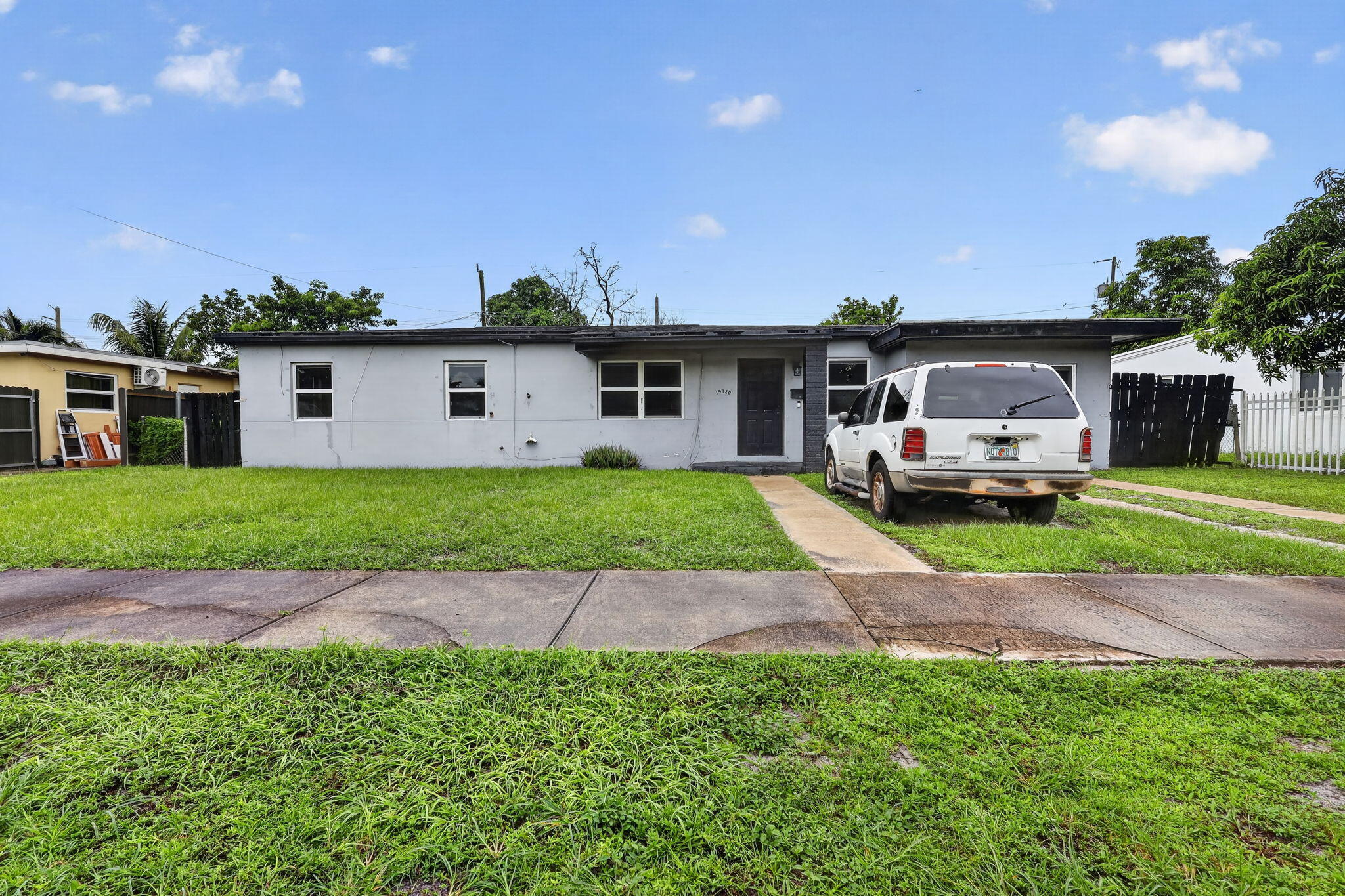 Miami Gardens photo 2