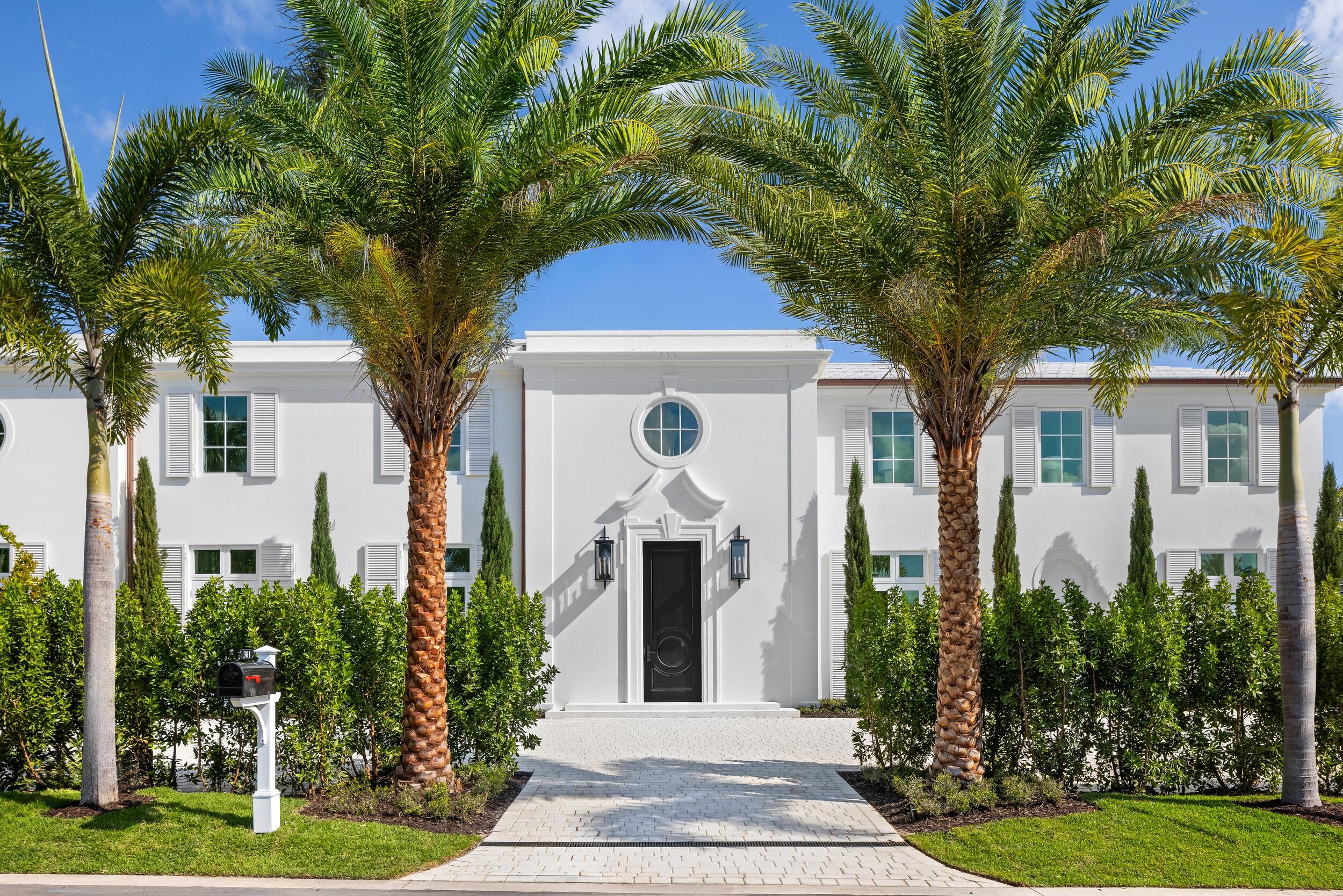Palm Beach photo 2