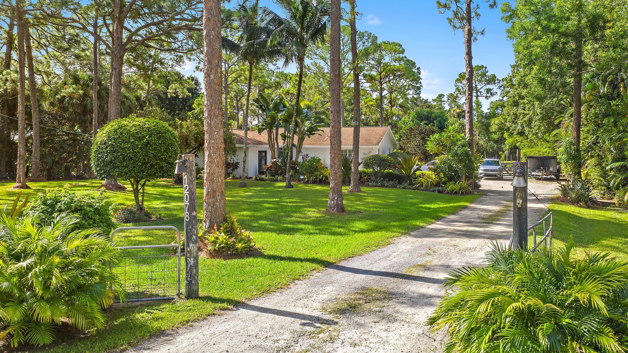 MLS listing photo 2
