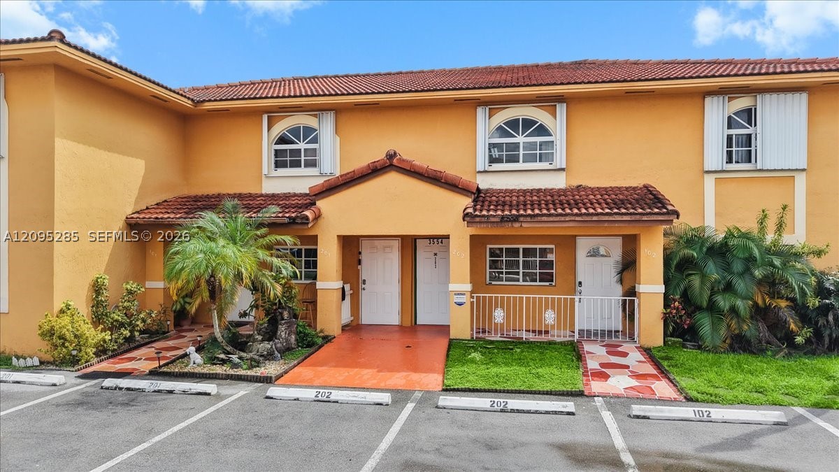 Hialeah photo 4