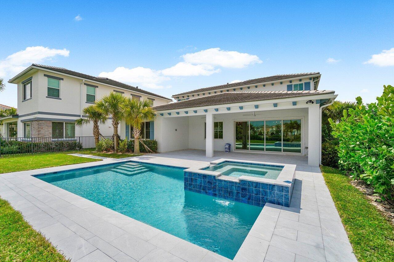 Palm Beach Gardens photo 5