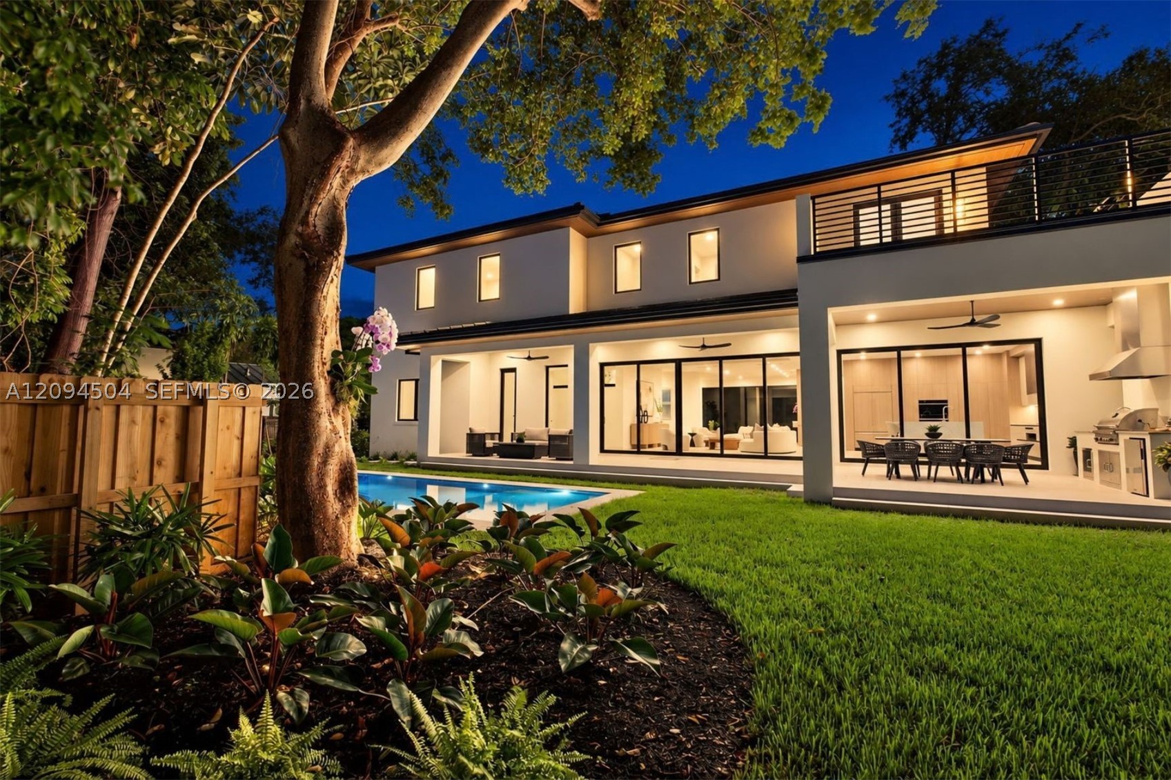 South Miami photo 3