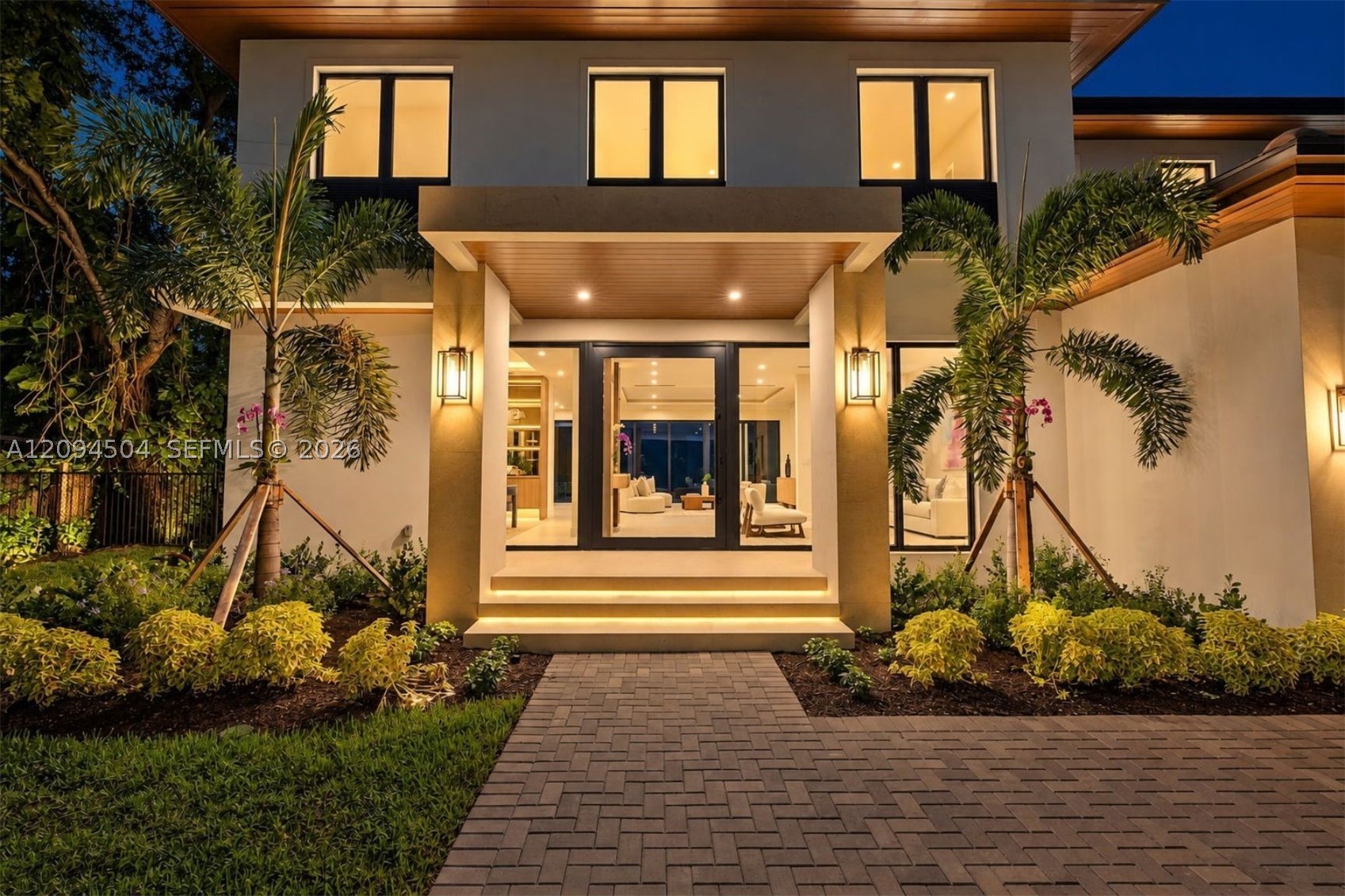South Miami photo 4