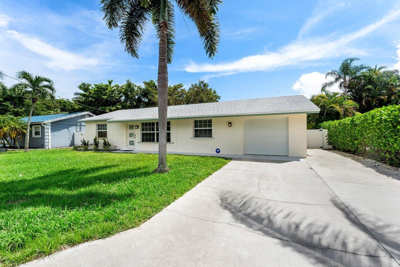 Palm Beach Gardens photo 2