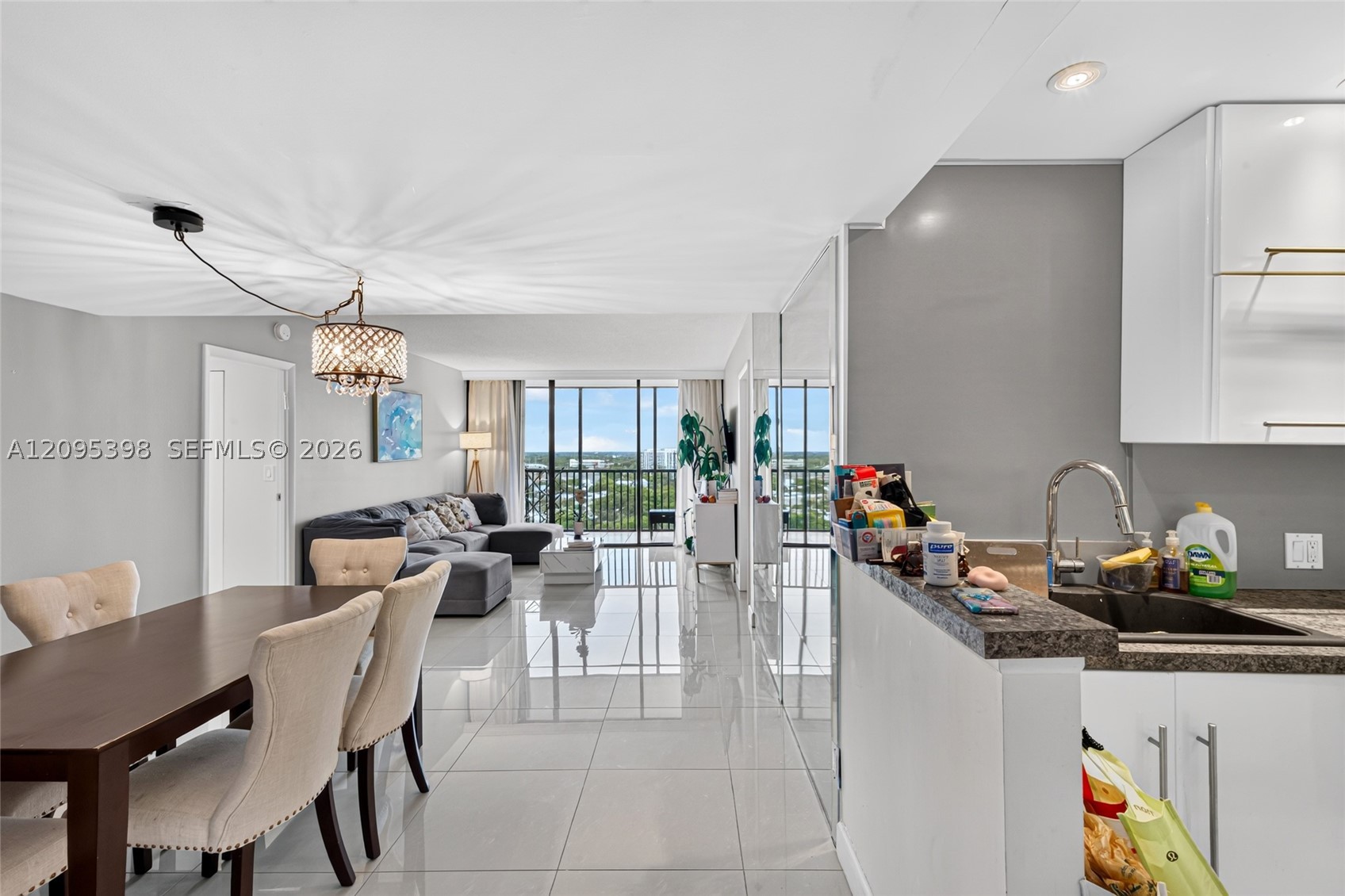 Aventura photo 4