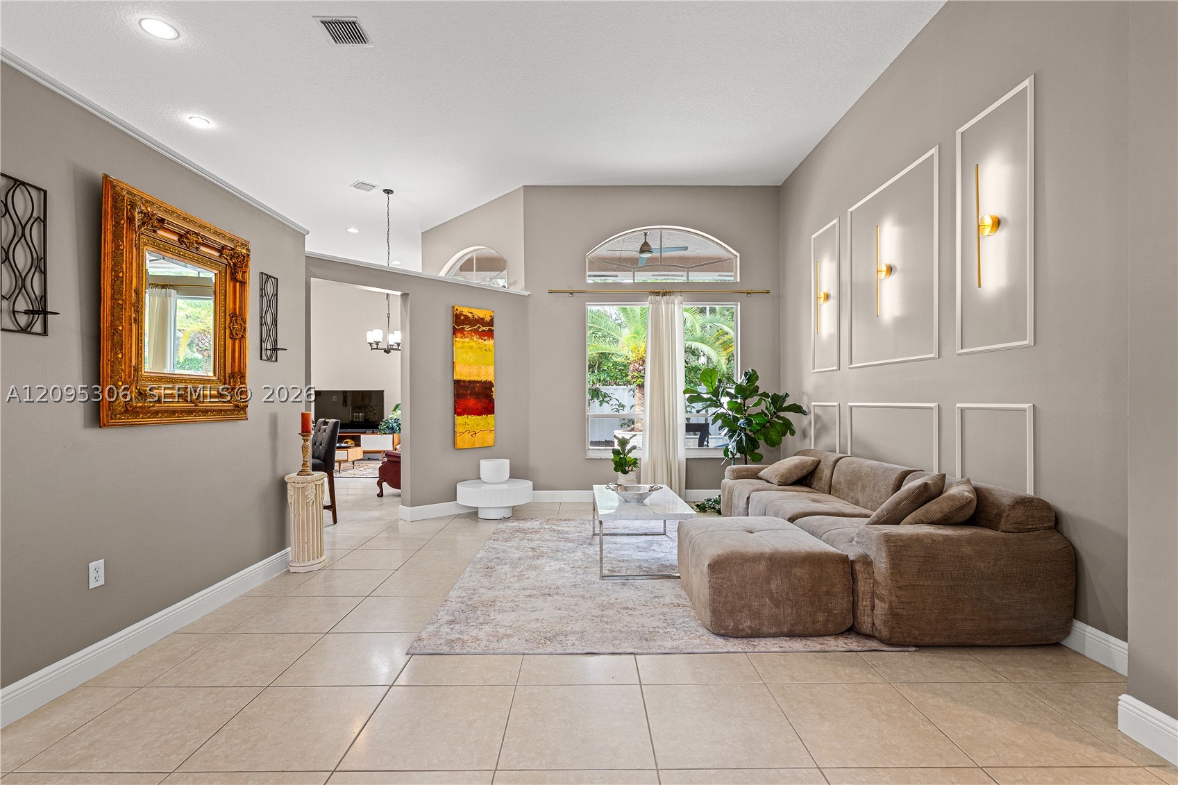 Pembroke Pines photo 3