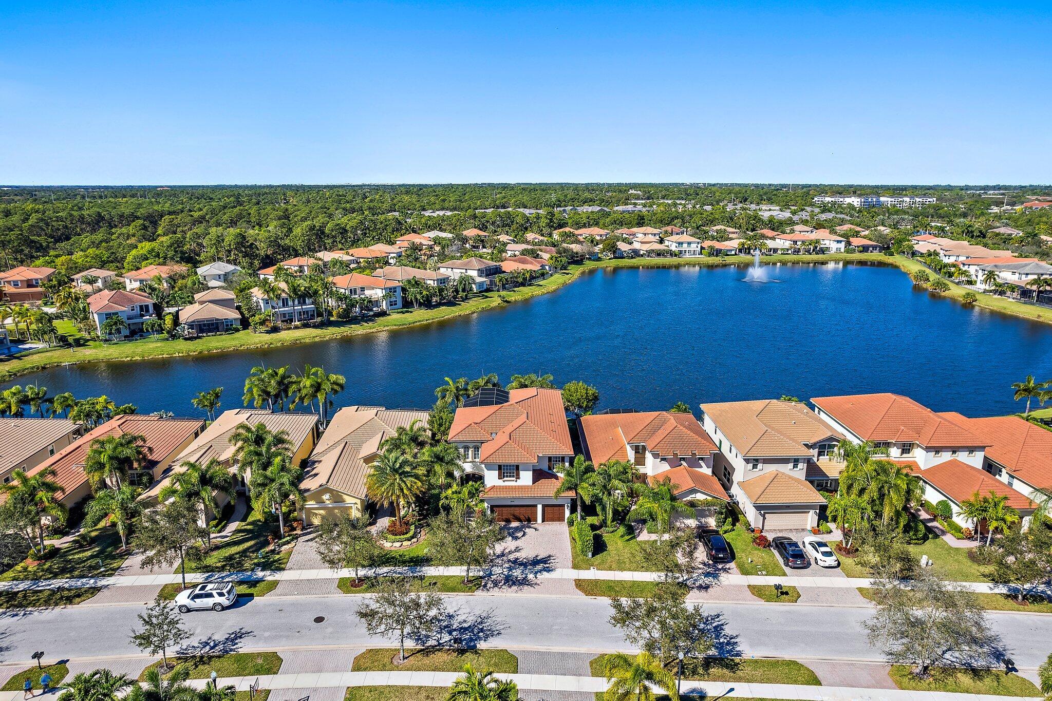 Palm Beach Gardens photo 3