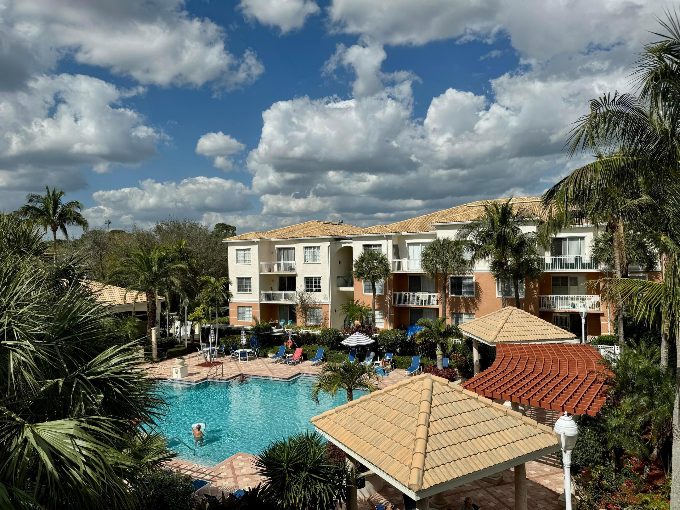 Palm Beach Gardens photo 4