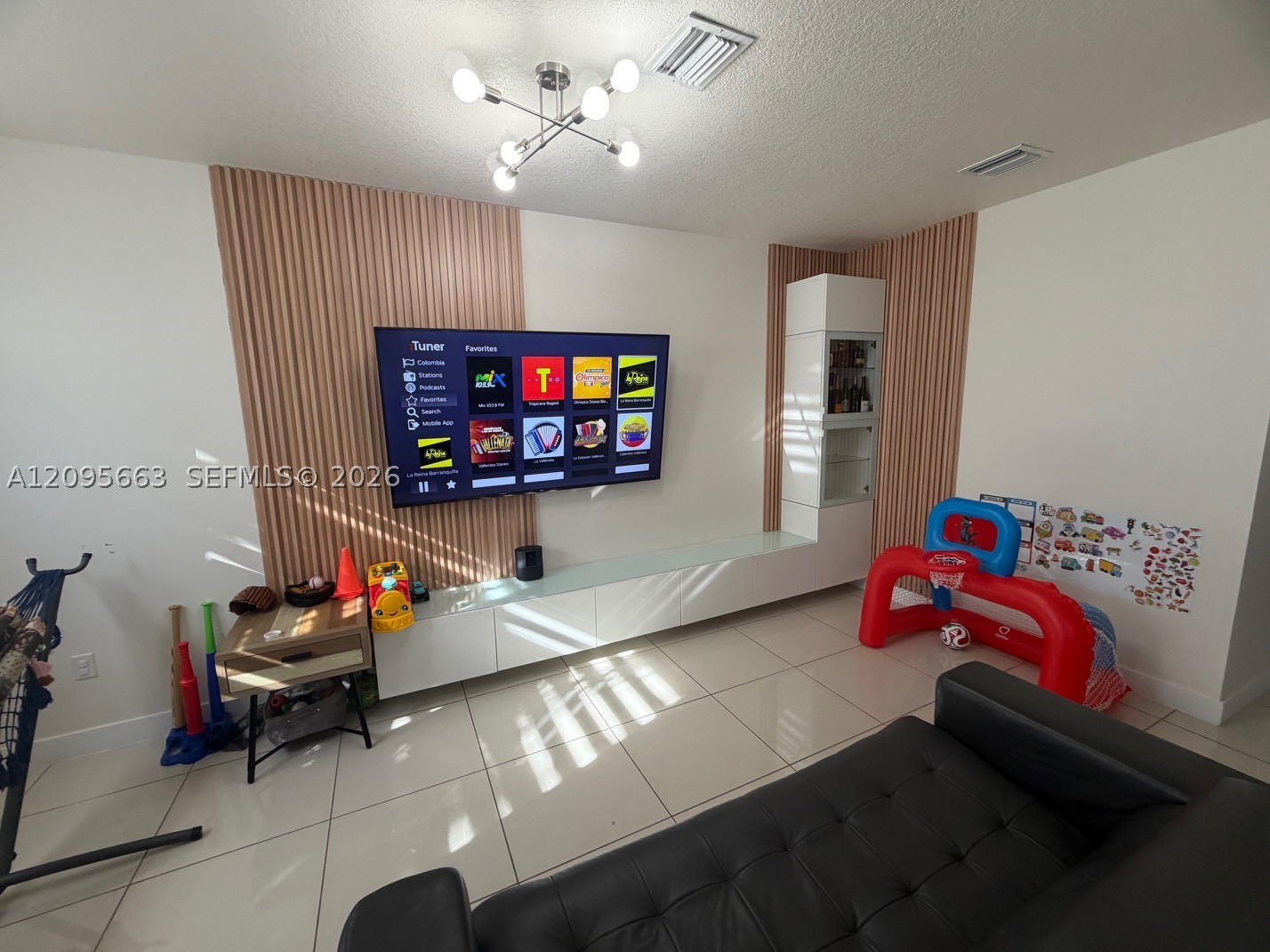 Miami Lakes photo 5