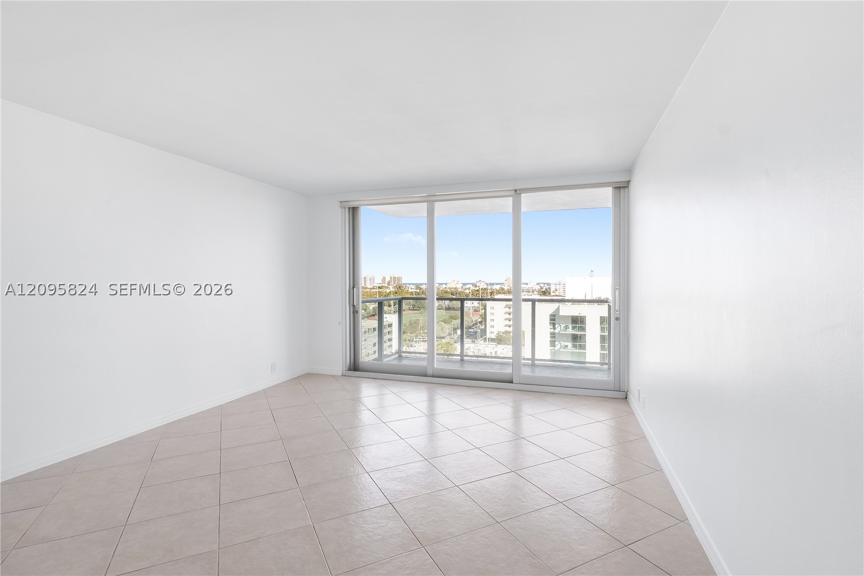 Miami Beach photo 3