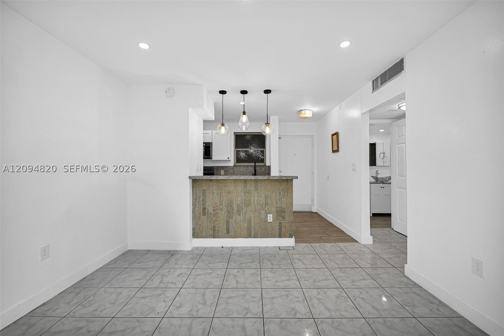 North Miami photo 4