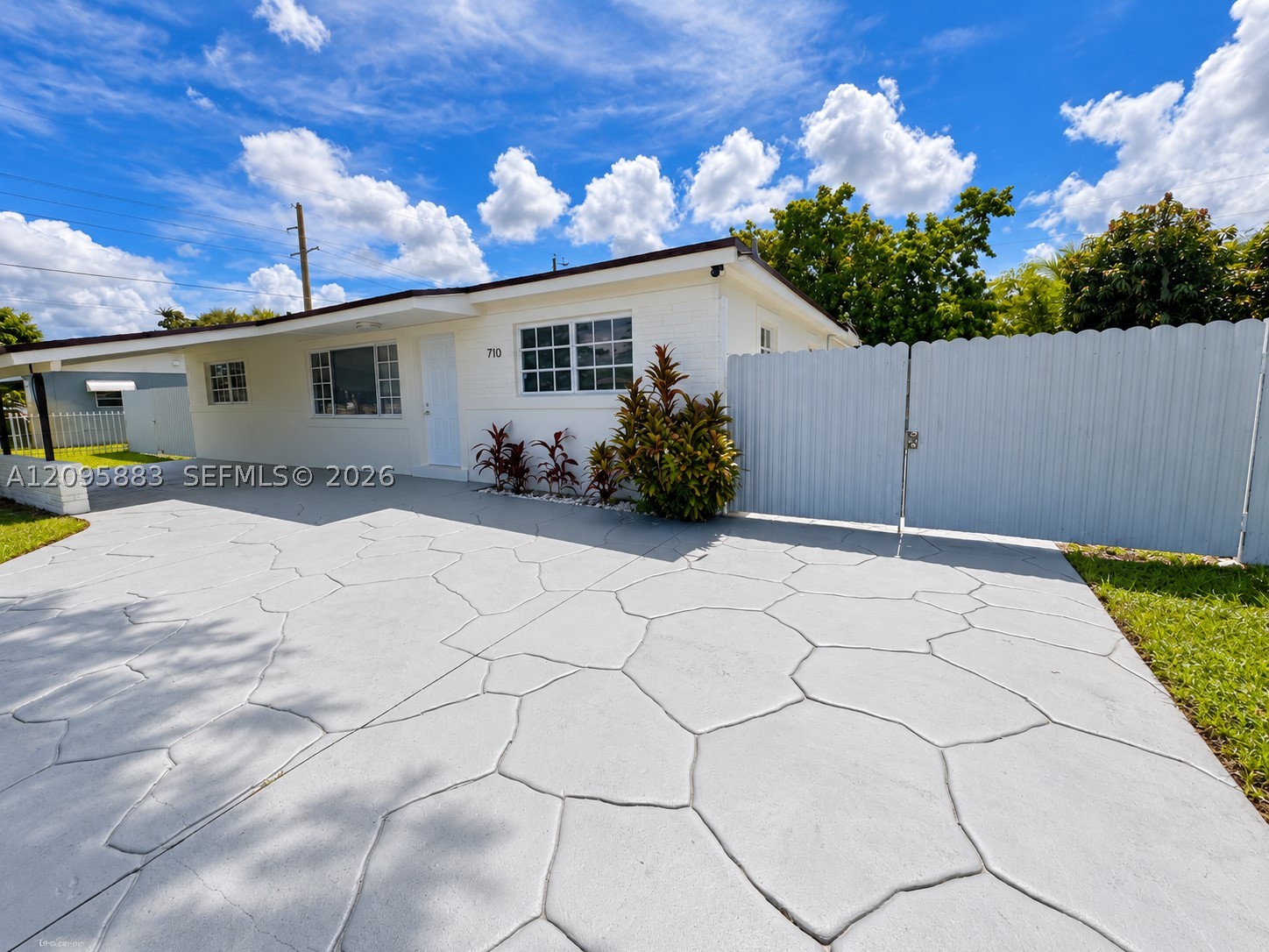 Miami Gardens photo 4