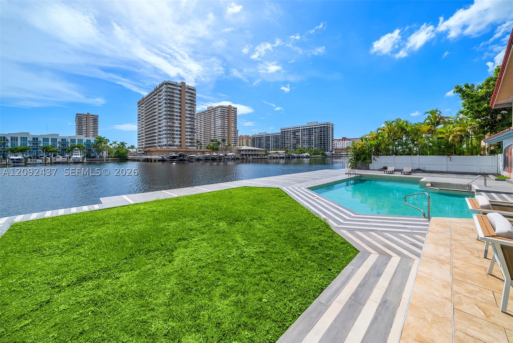 Hallandale Beach photo 5