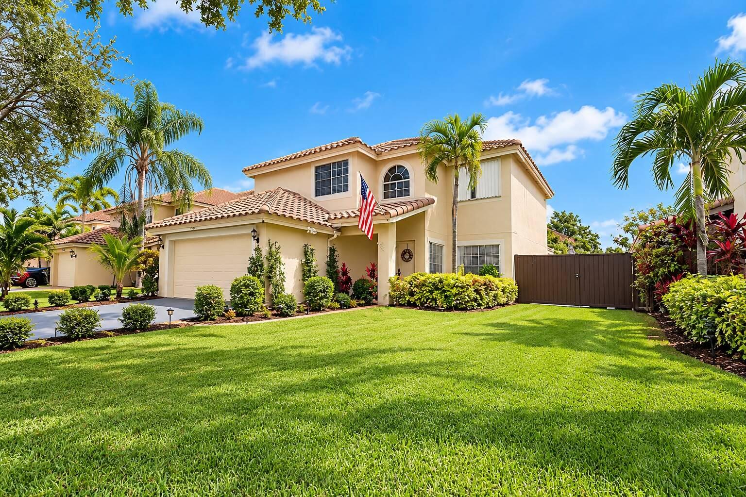 Pembroke Pines photo 2