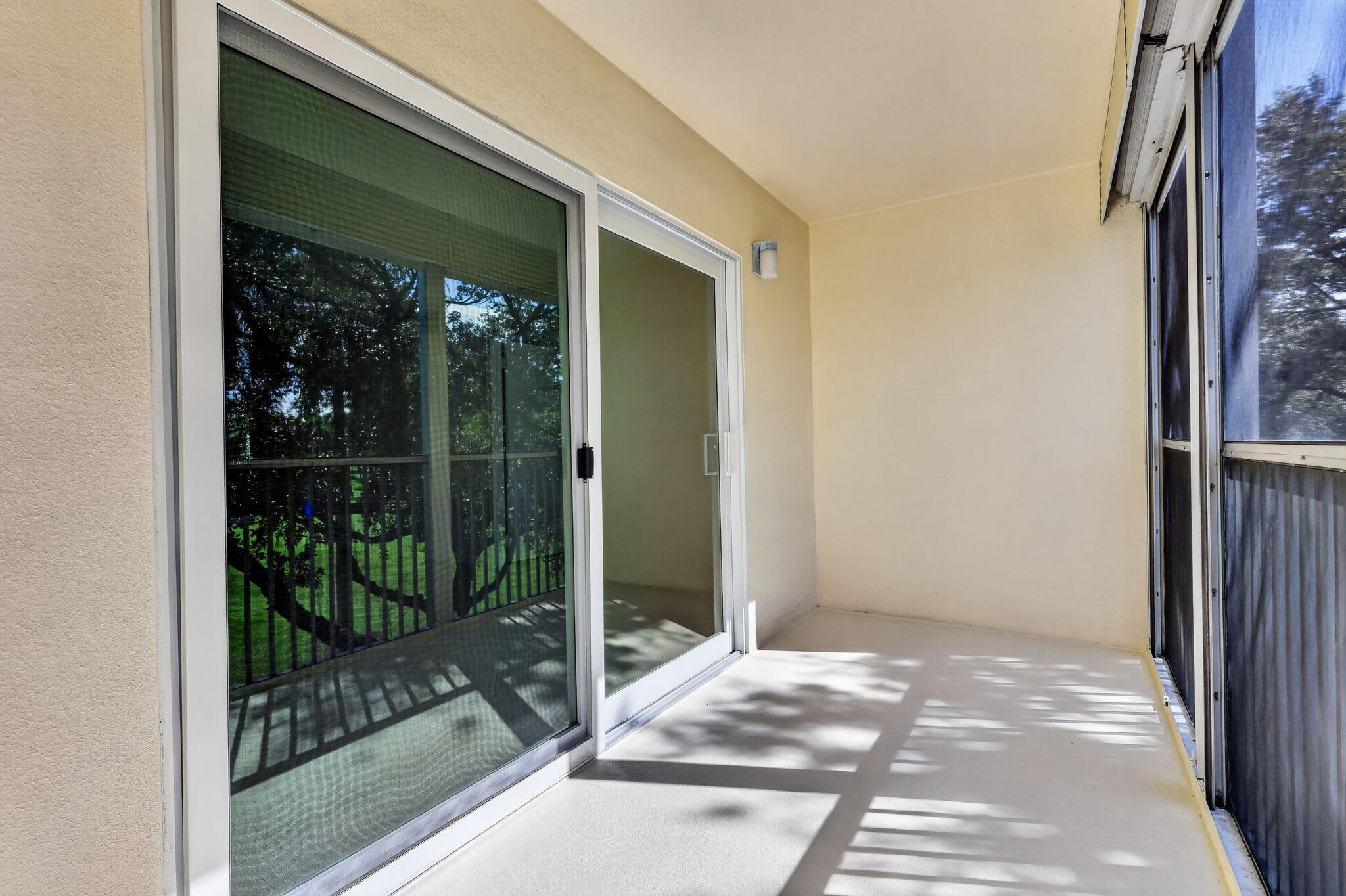 Pembroke Pines photo 5