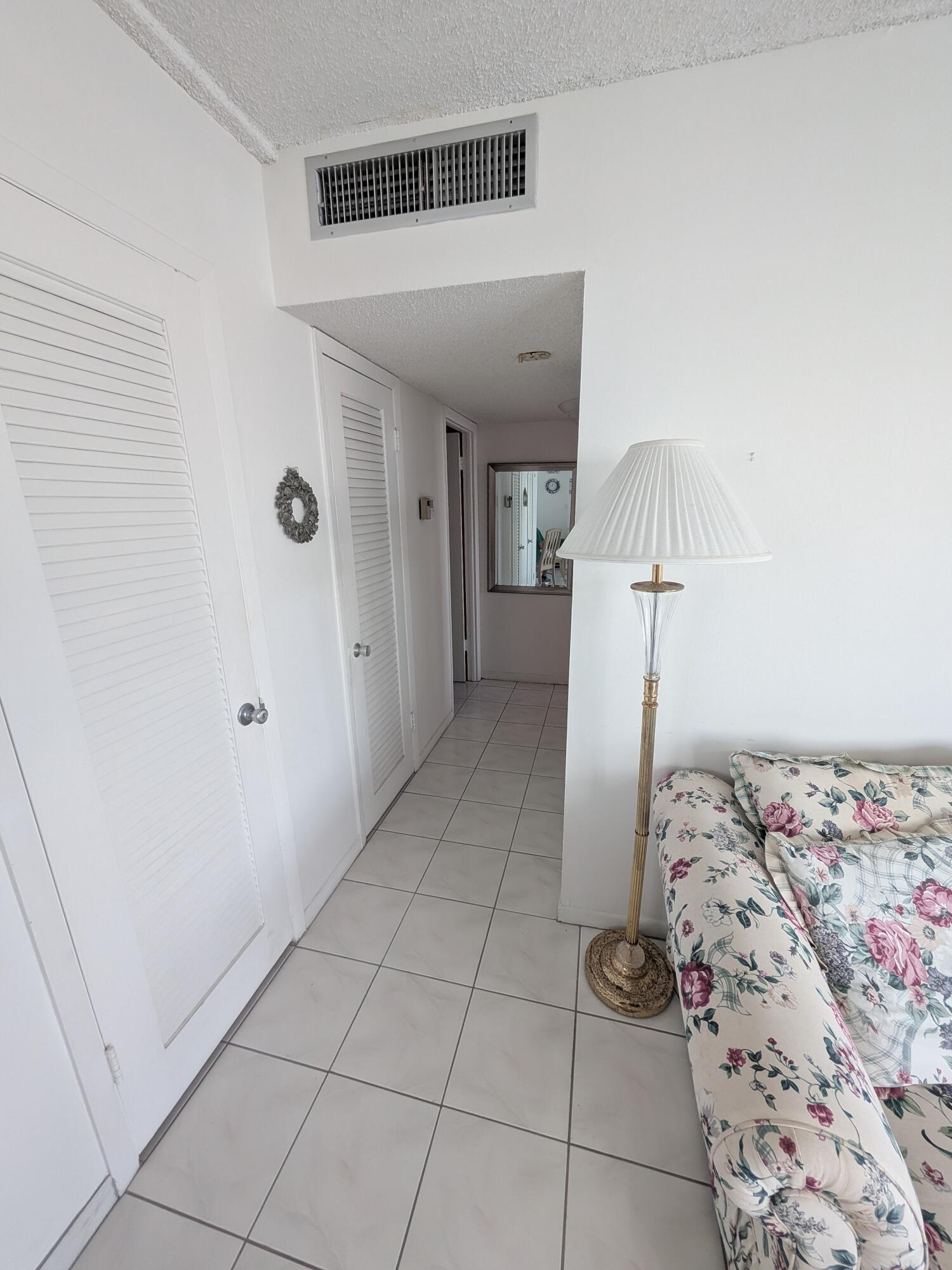Hallandale Beach photo 4