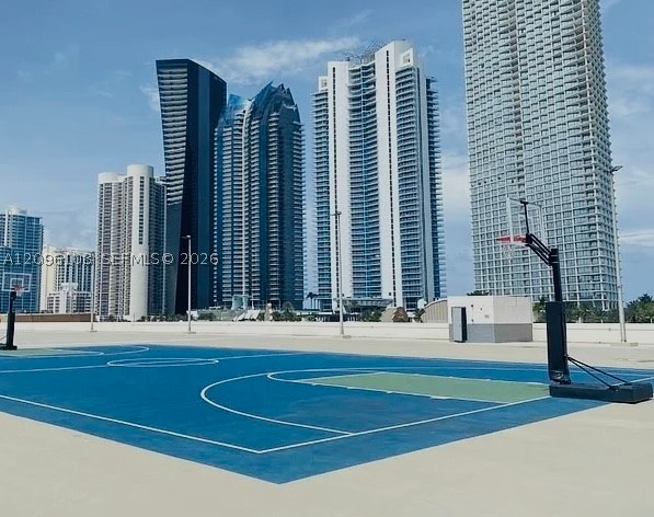 Sunny Isles Beach photo 2