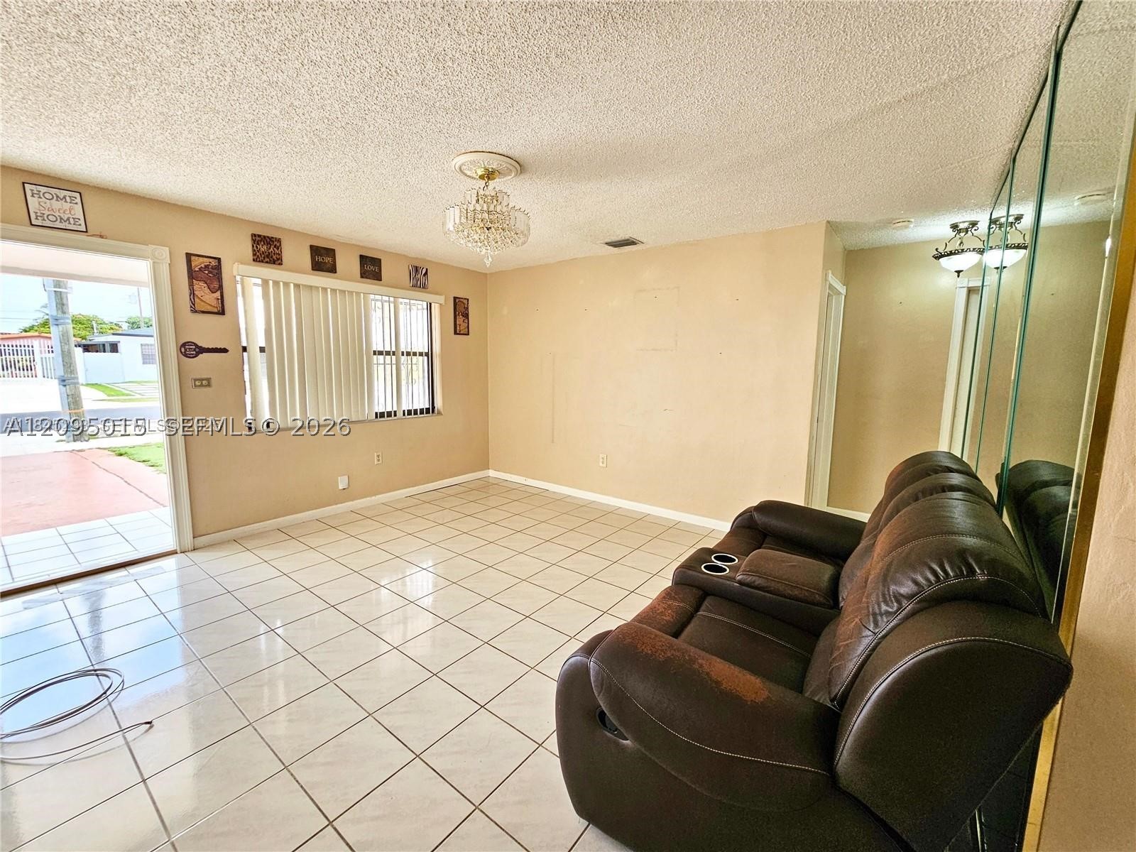 Hialeah photo 4