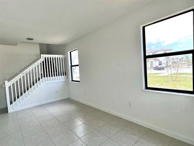 Miami Shores photo 3