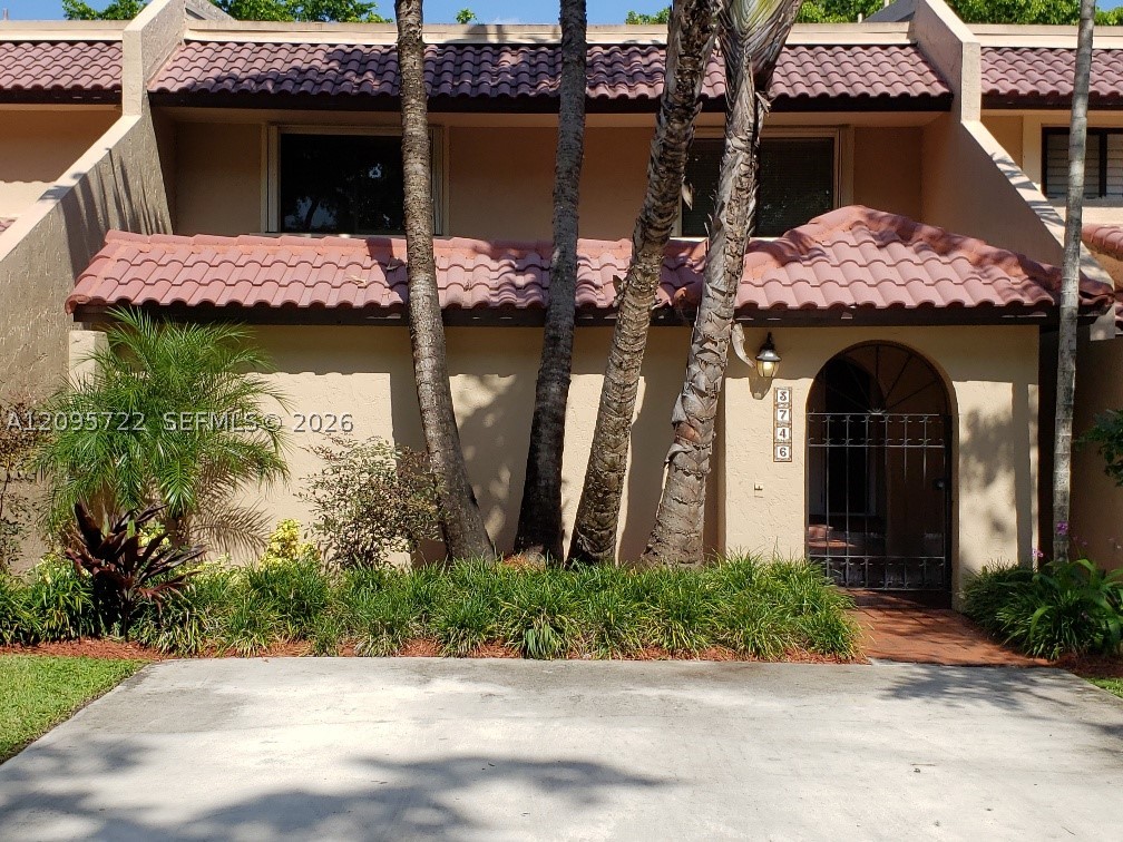 Doral photo 3
