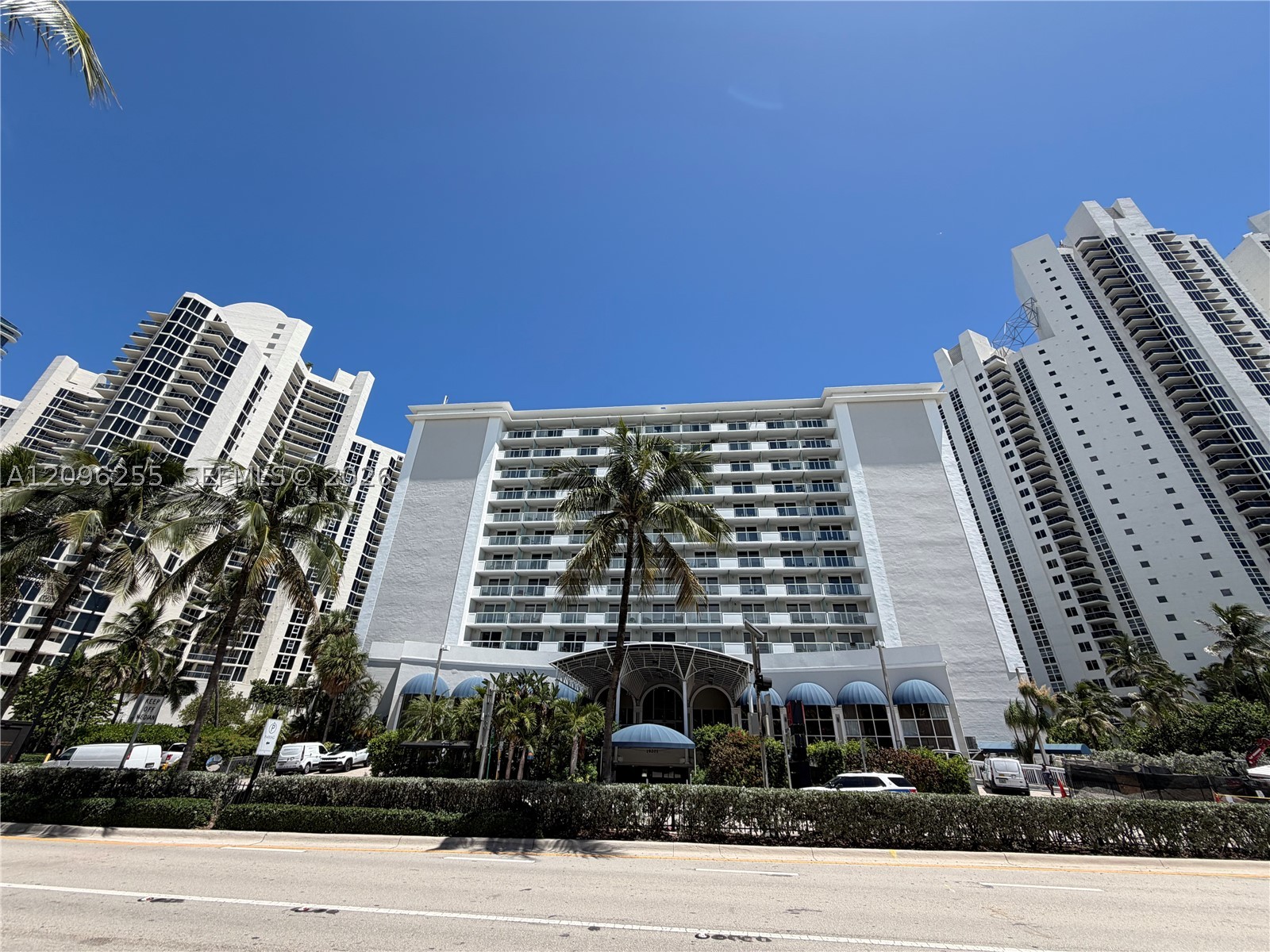 Sunny Isles Beach photo 2
