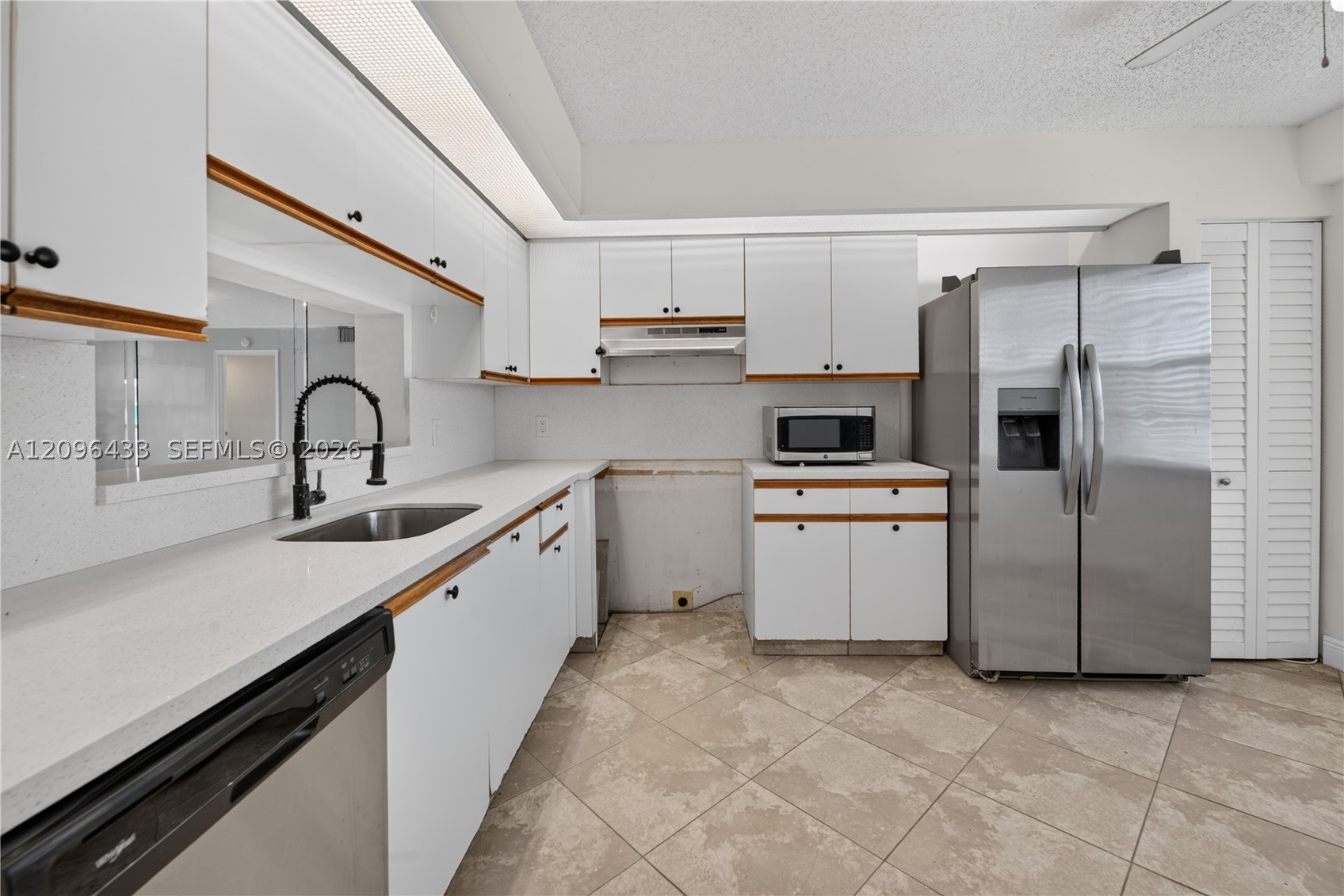 Pembroke Pines photo 2