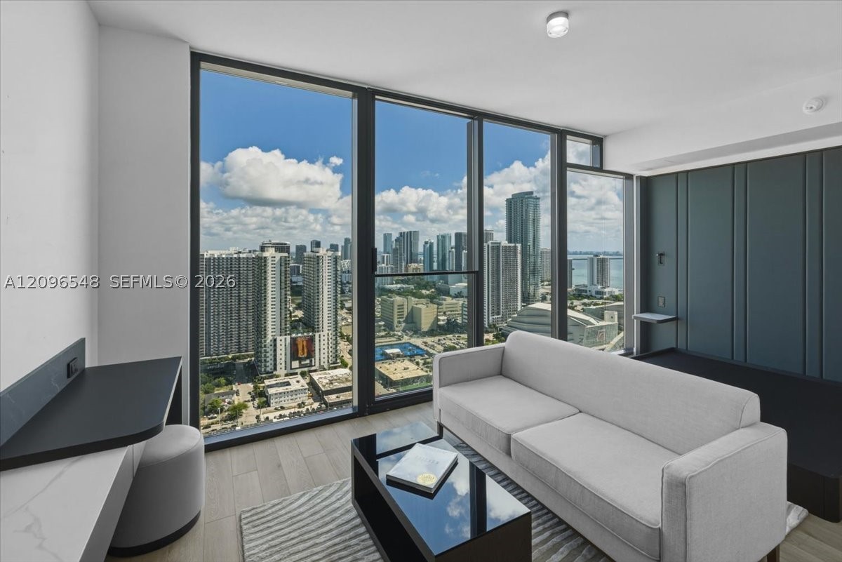 Miami photo 3
