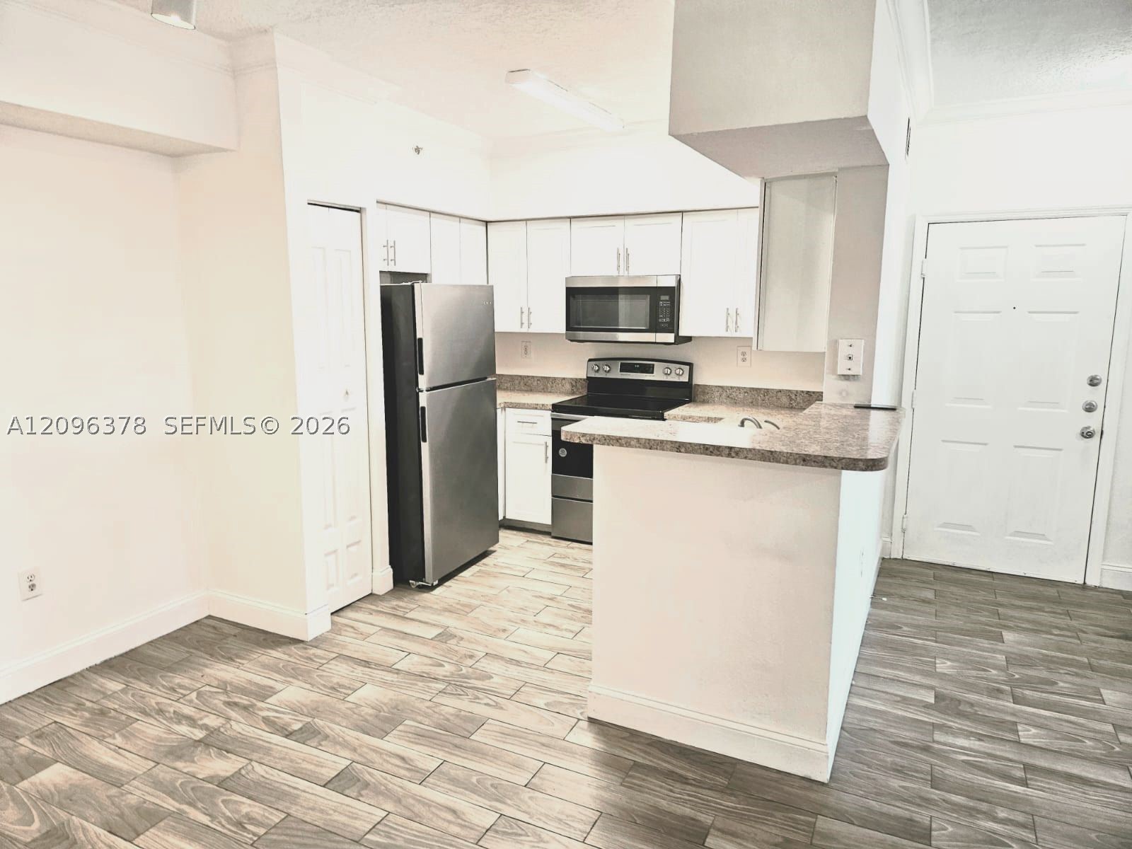 Pembroke Pines photo 4