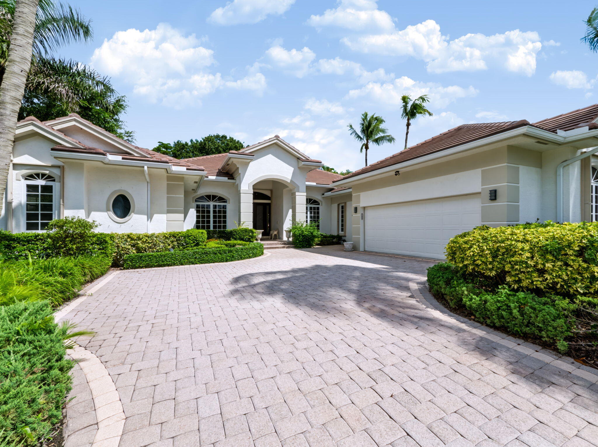 Palm Beach Gardens photo 2