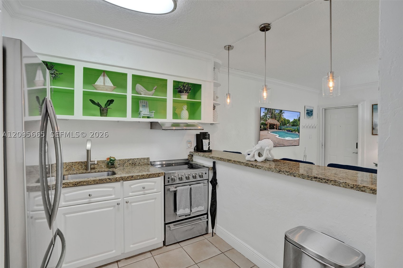Wilton Manors photo 5