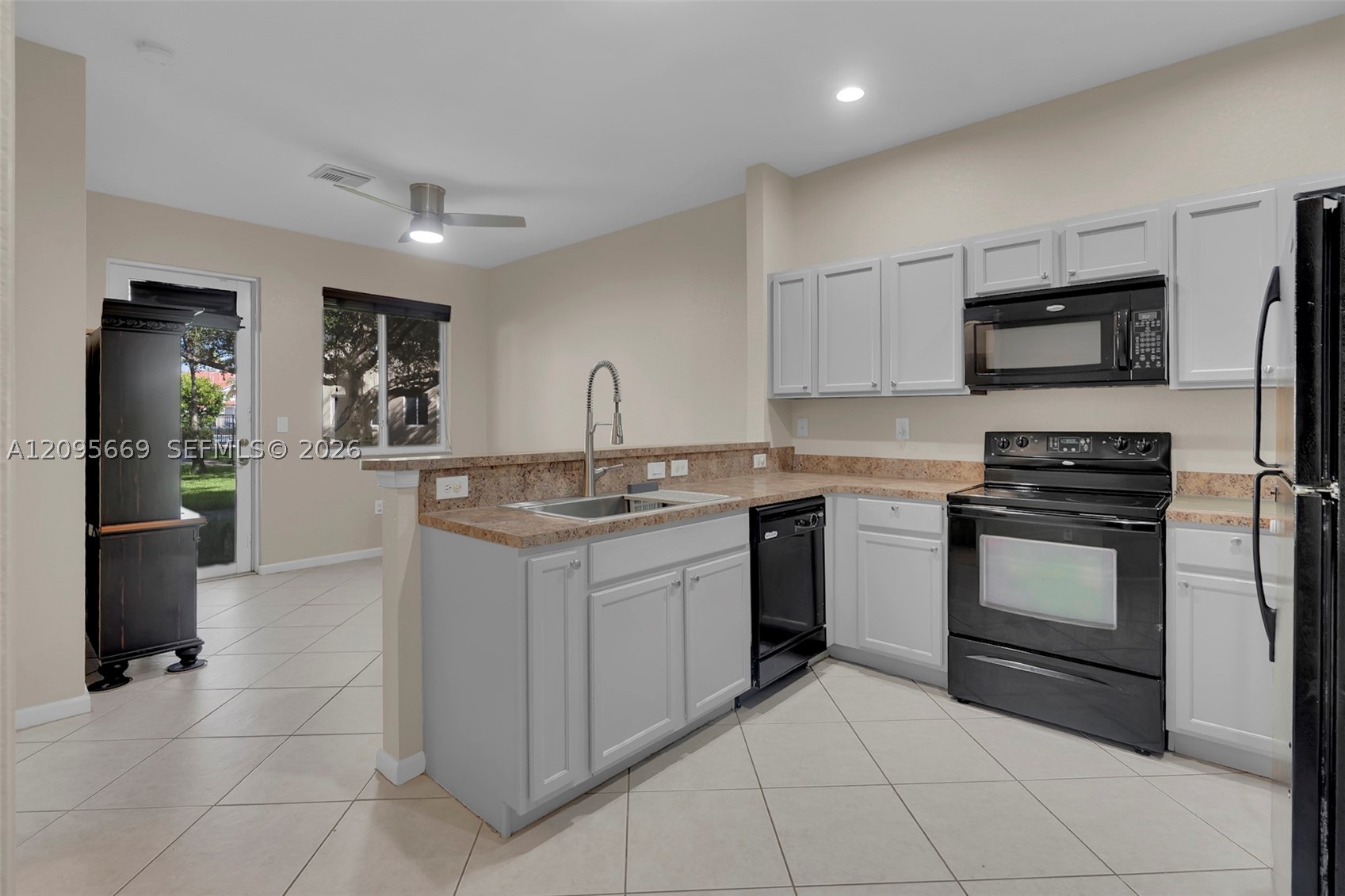 Miami Gardens photo 5