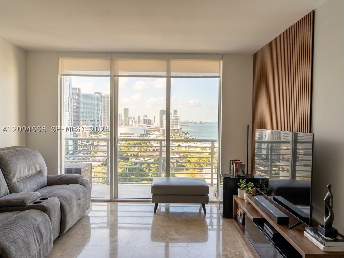 Miami photo 4
