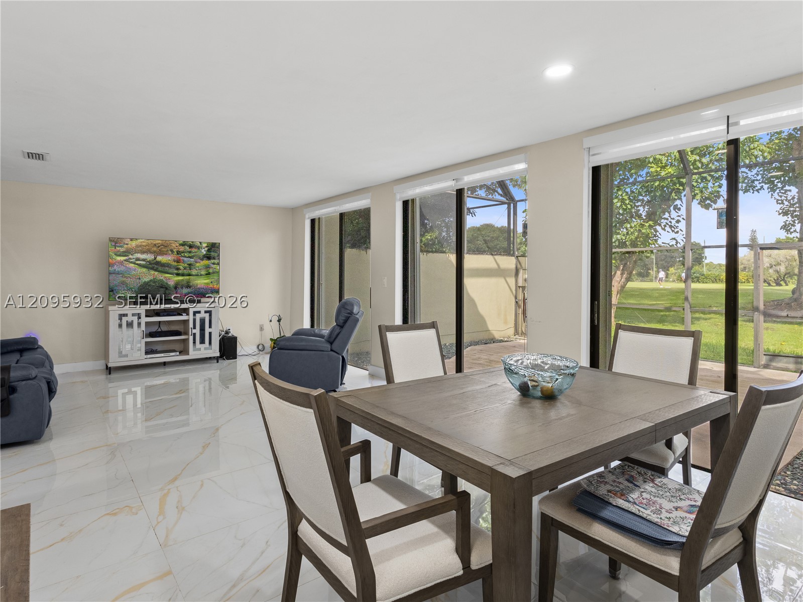 Doral photo 4