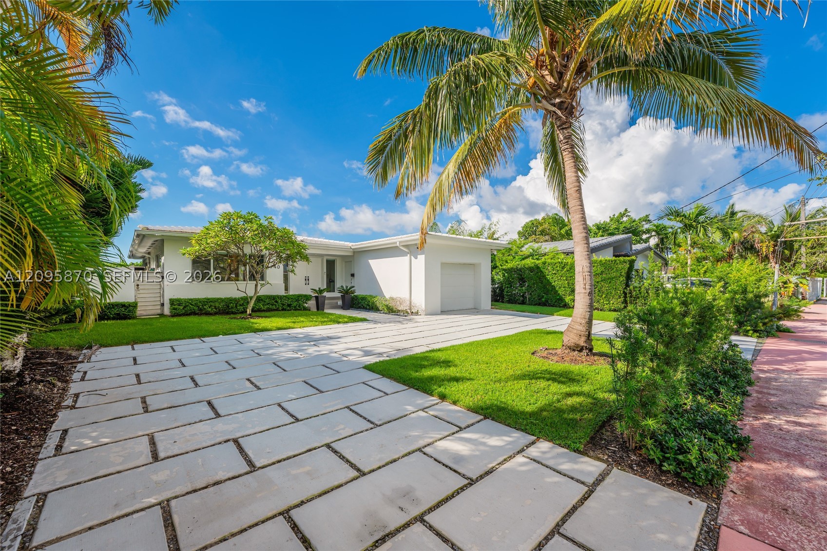 Miami Beach photo 4