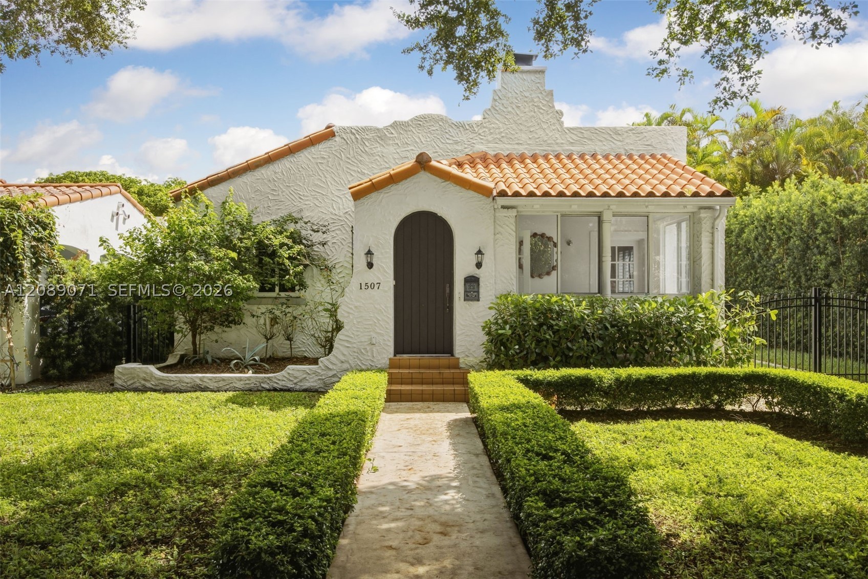 Coral Gables photo 2