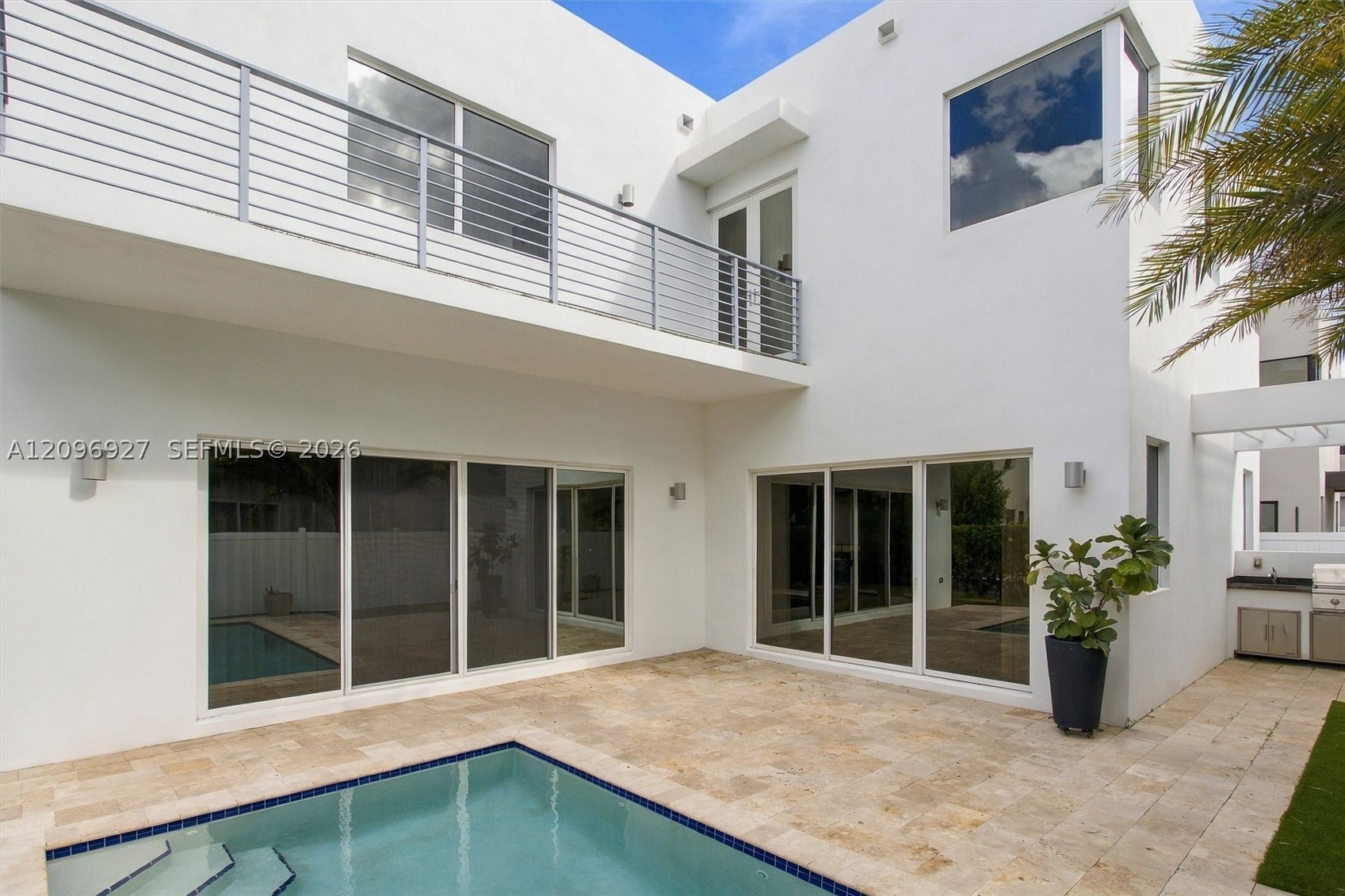 Doral photo 5