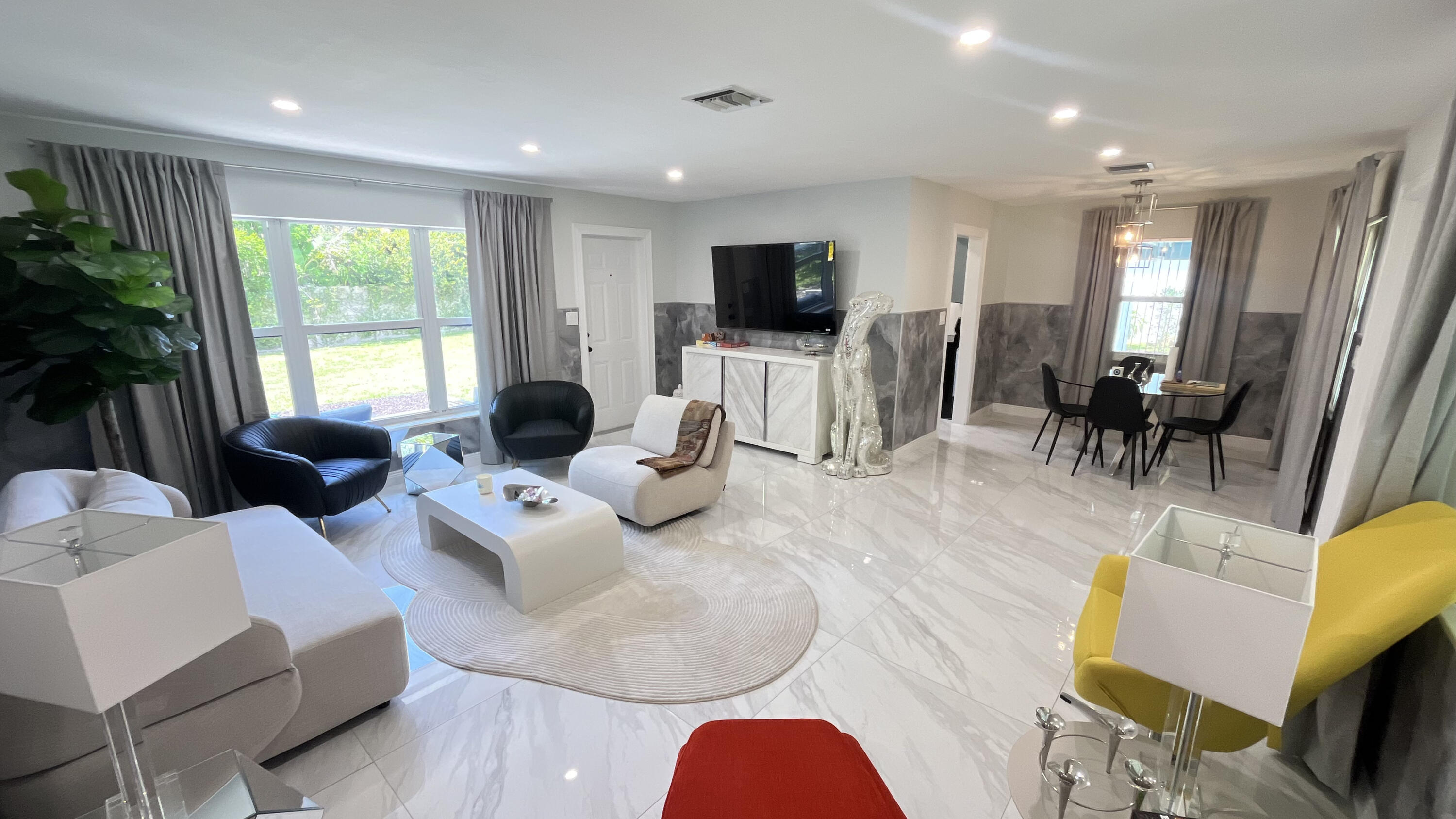 Wilton Manors photo 3