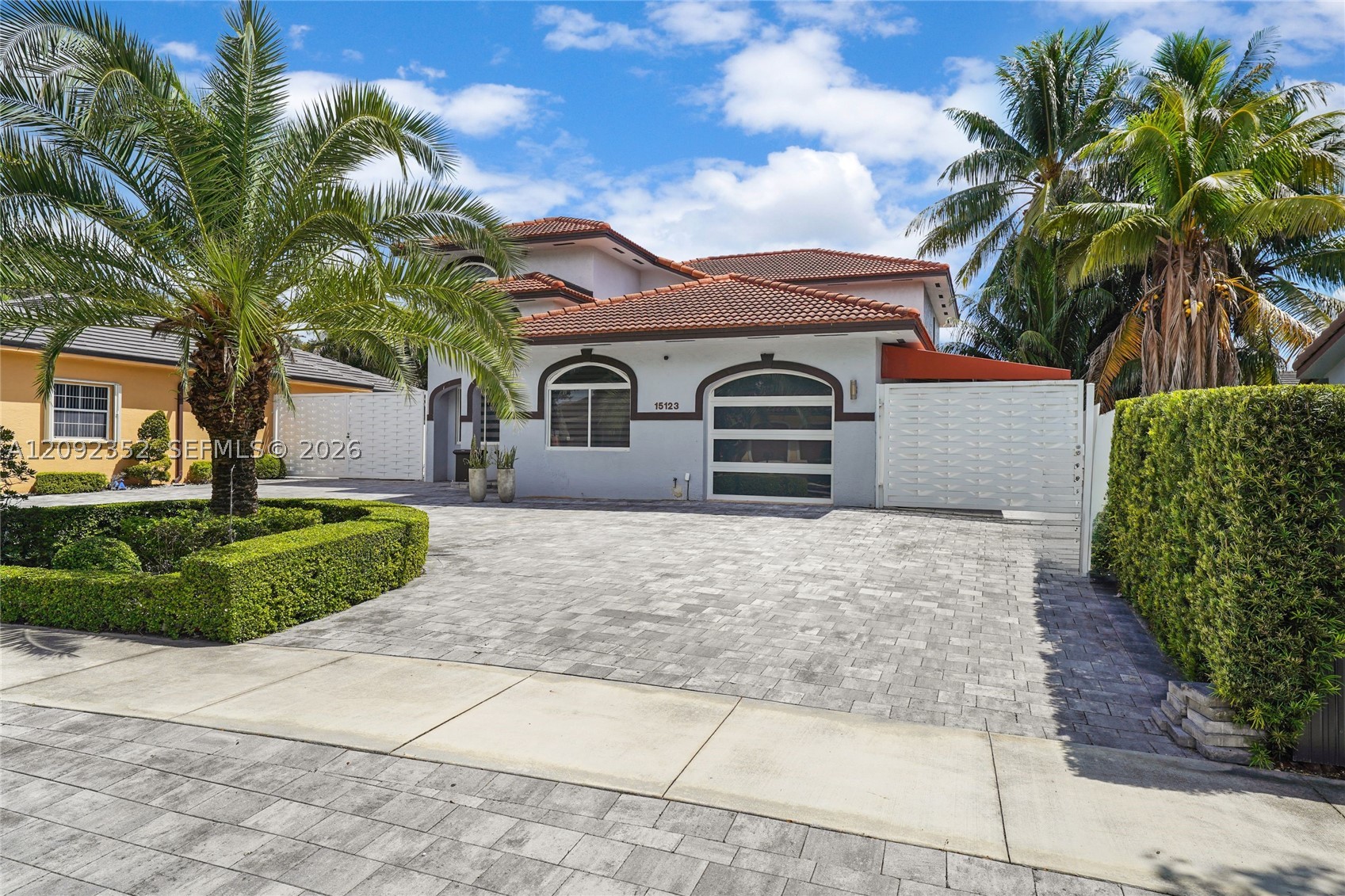 Miami Lakes photo 2