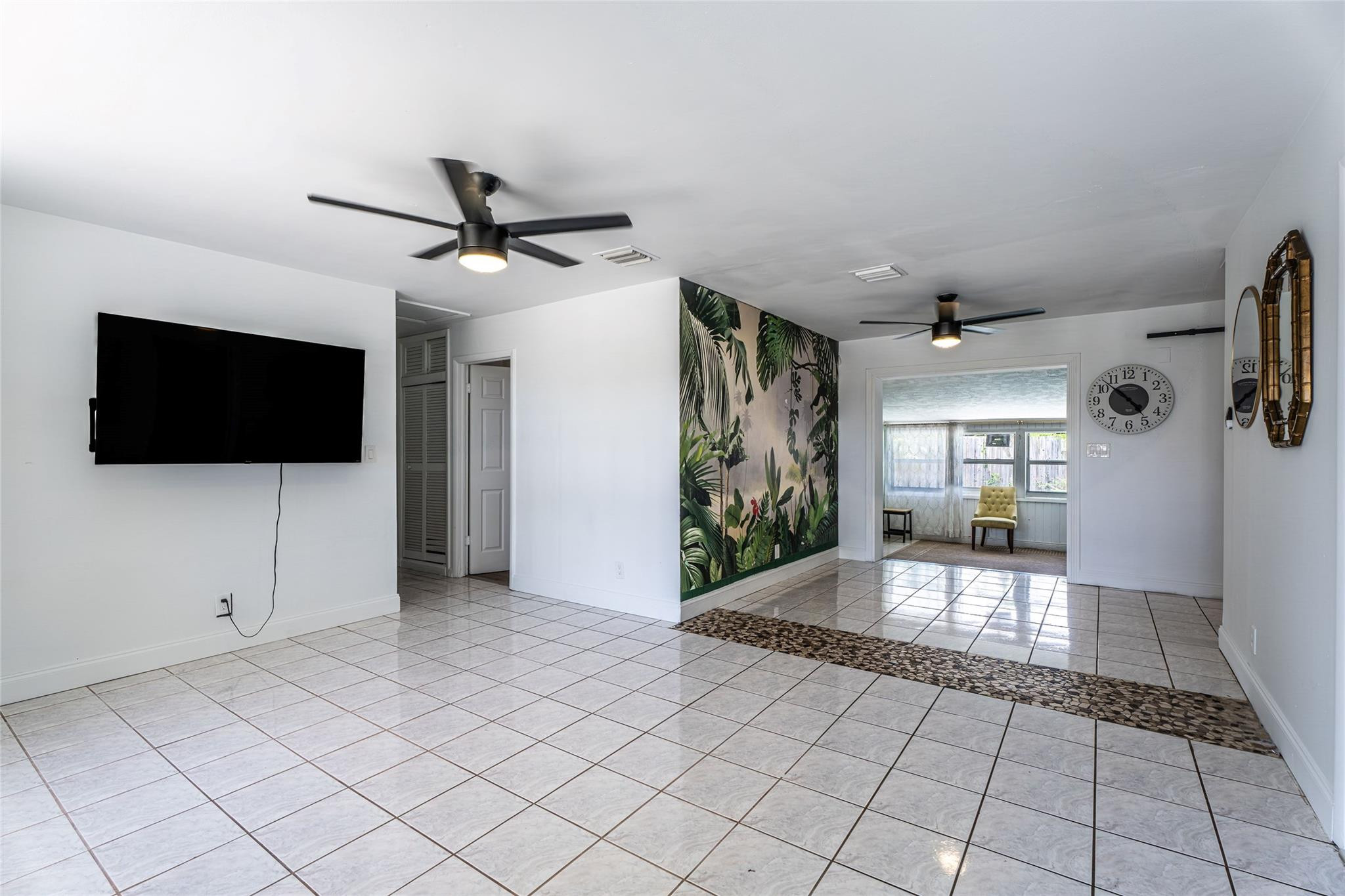 Palm Beach Gardens photo 3