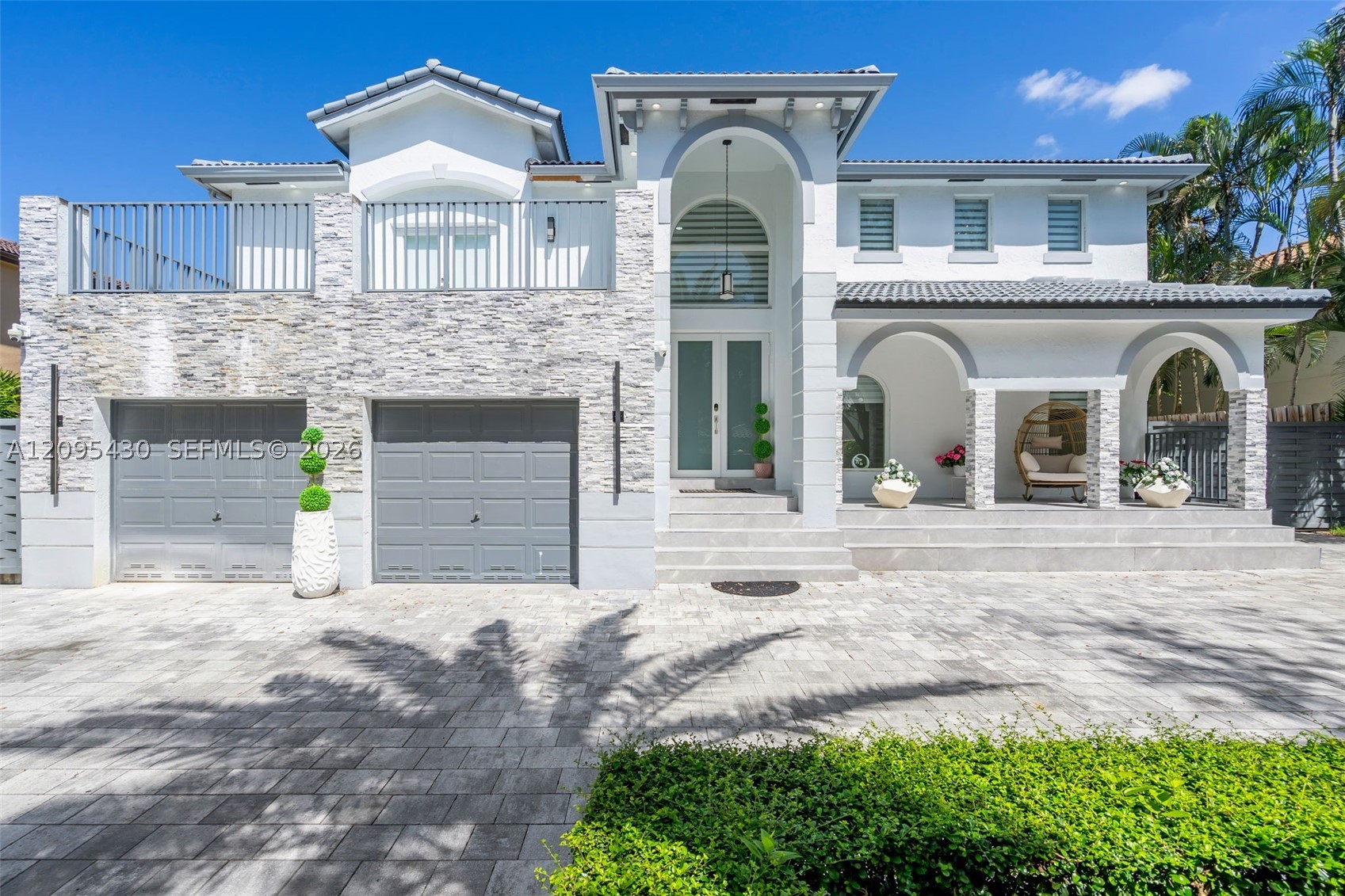 Miami Lakes photo 4