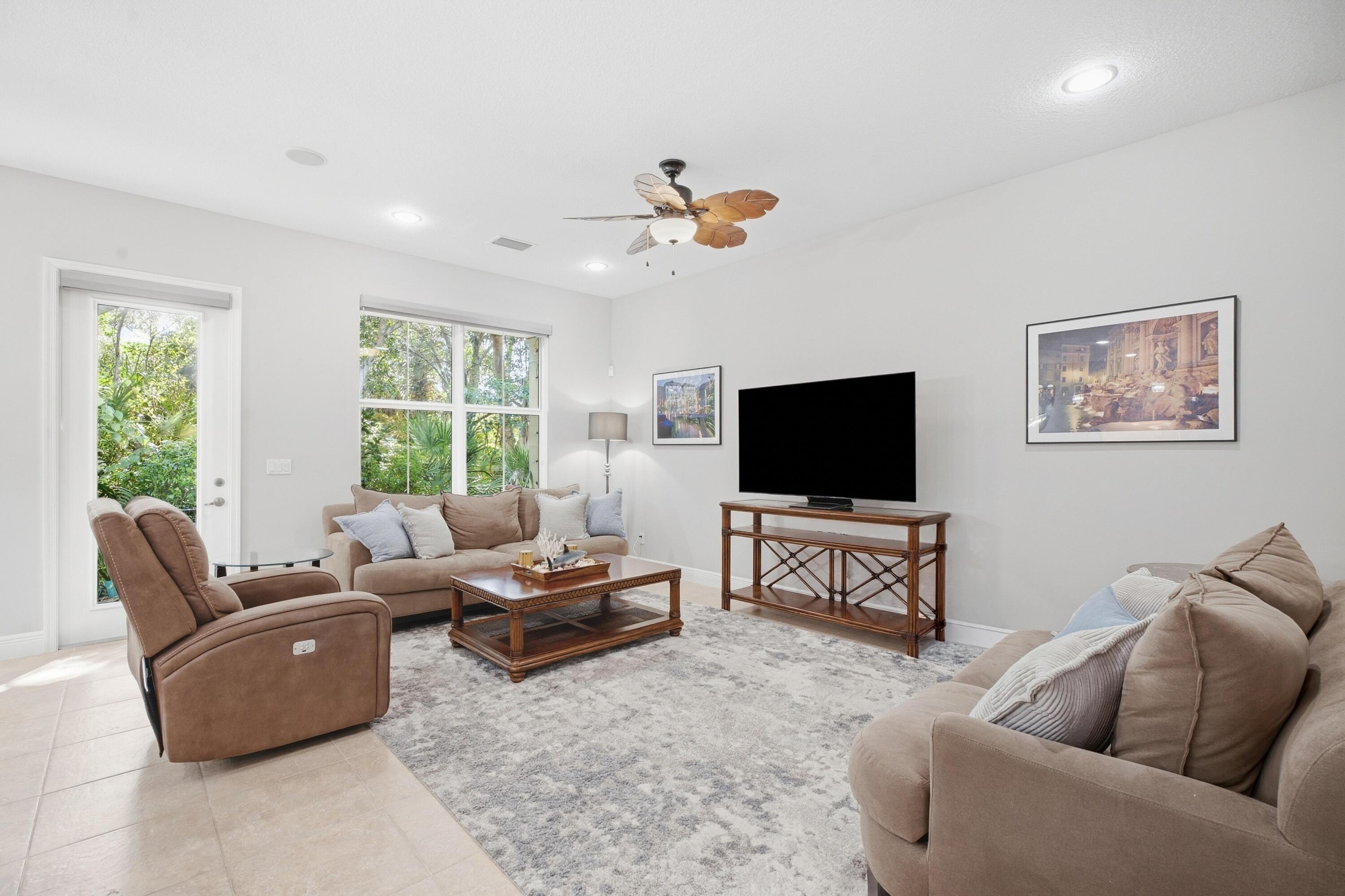 Palm Beach Gardens photo 5