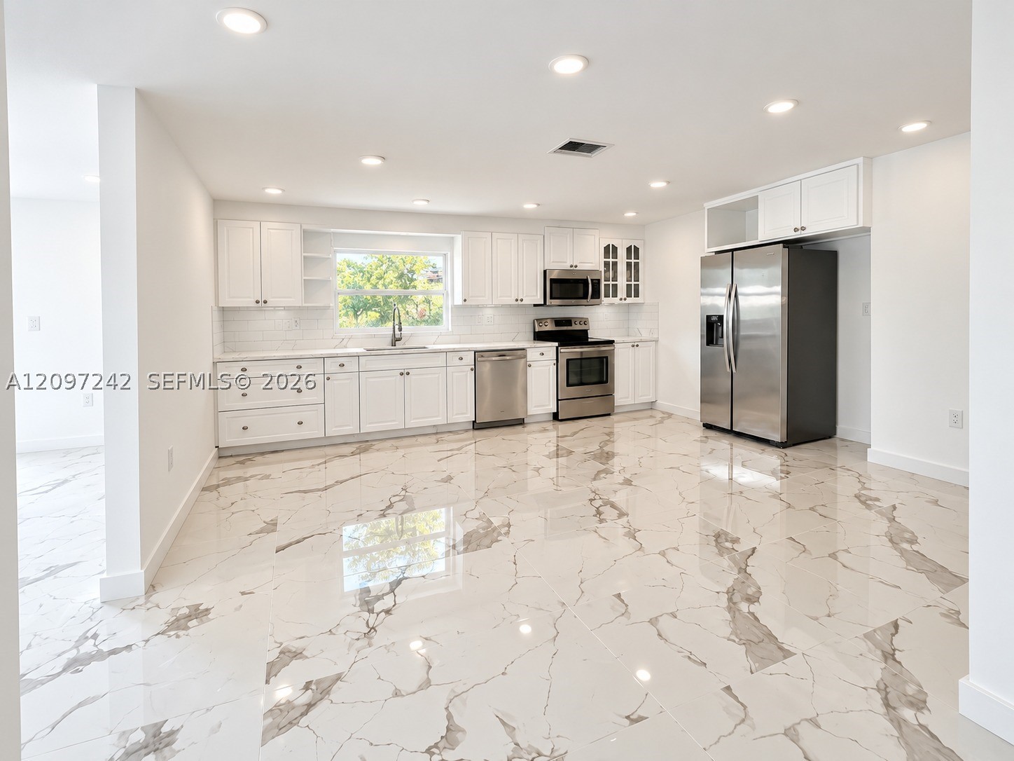 Miami Gardens photo 2