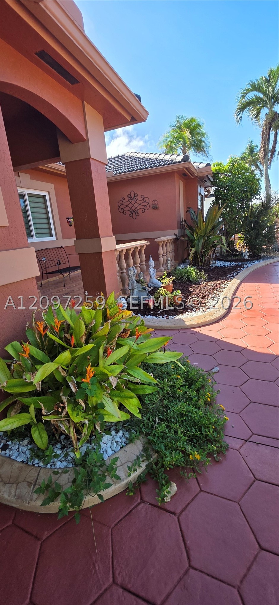 Hialeah photo 2