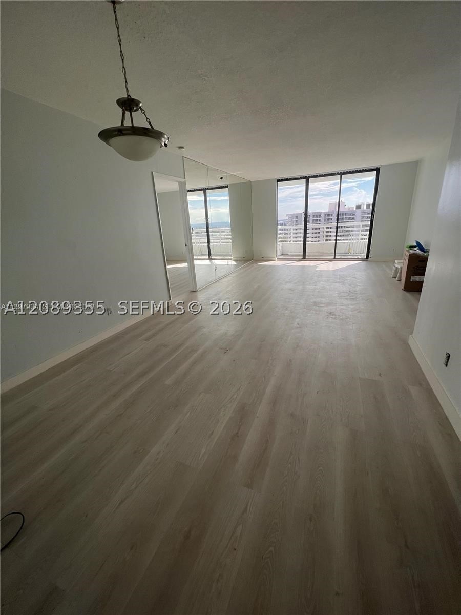 Aventura photo 3