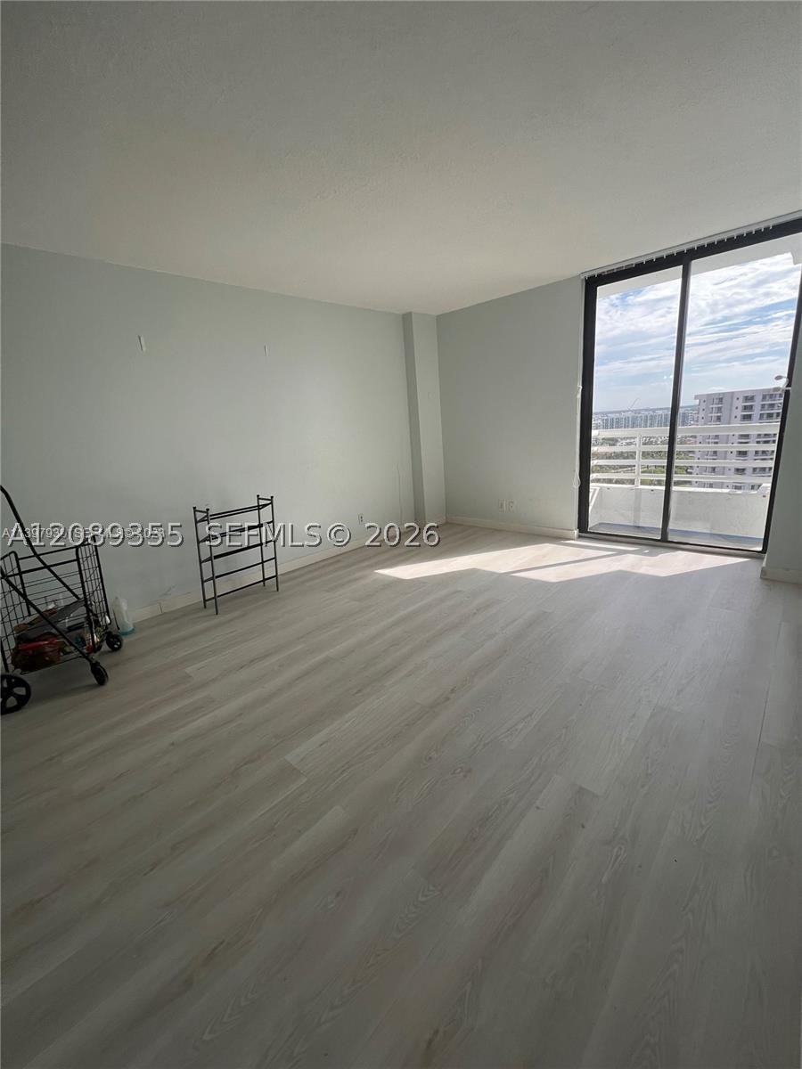 Aventura photo 5