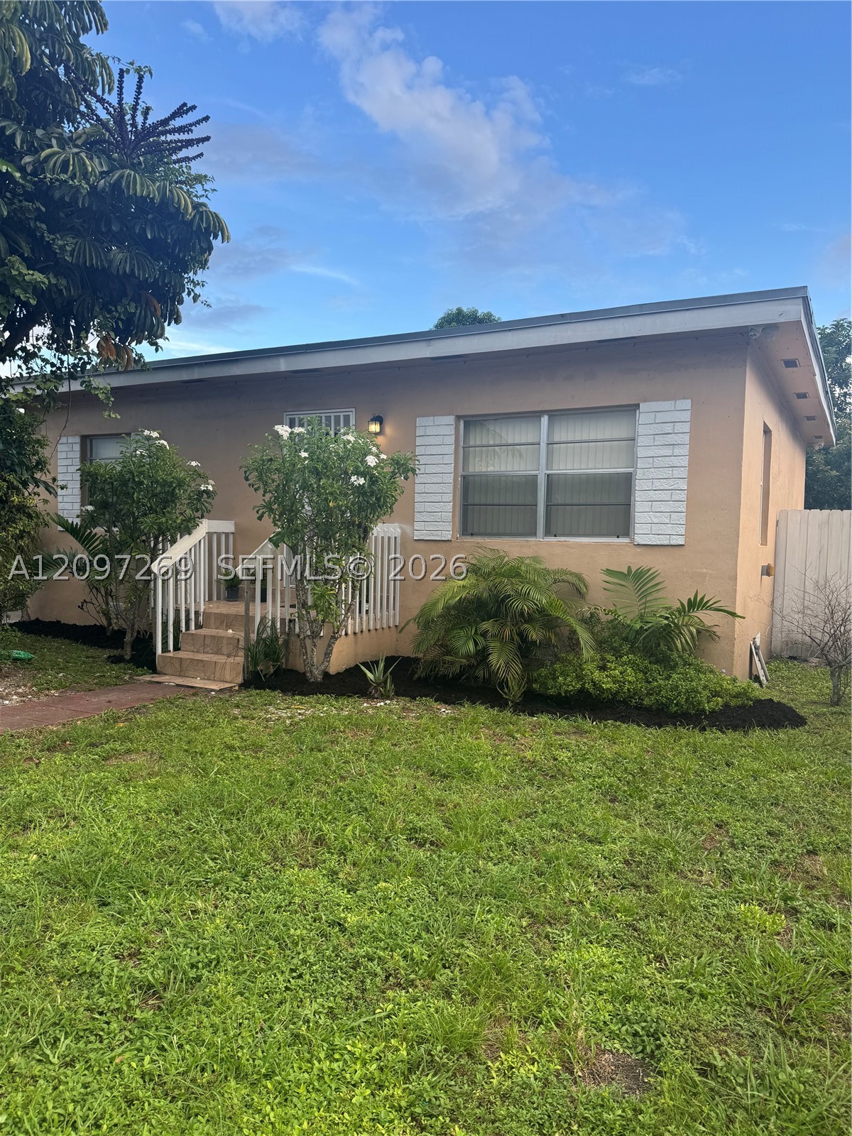 Hialeah photo 5