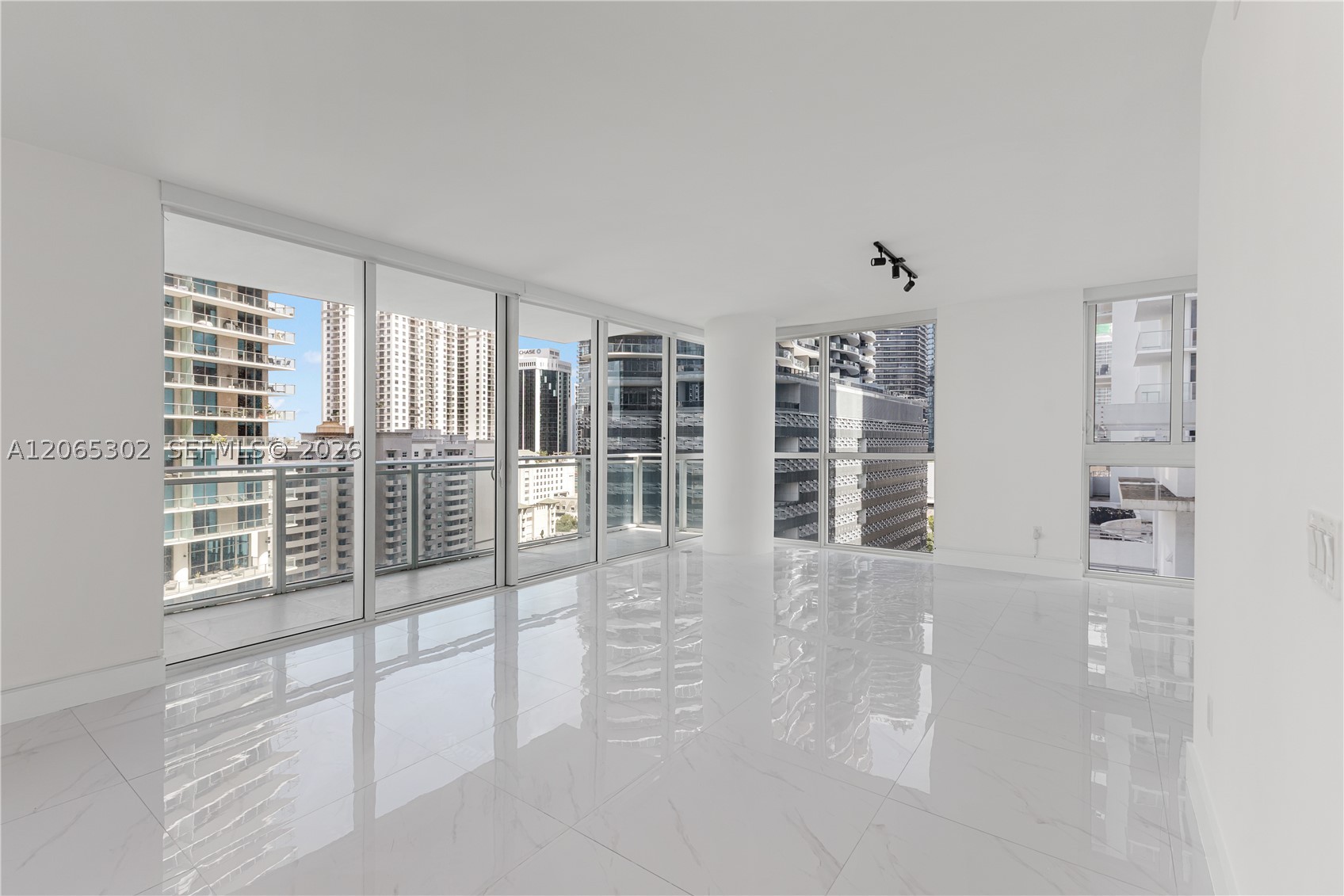 Miami photo 5