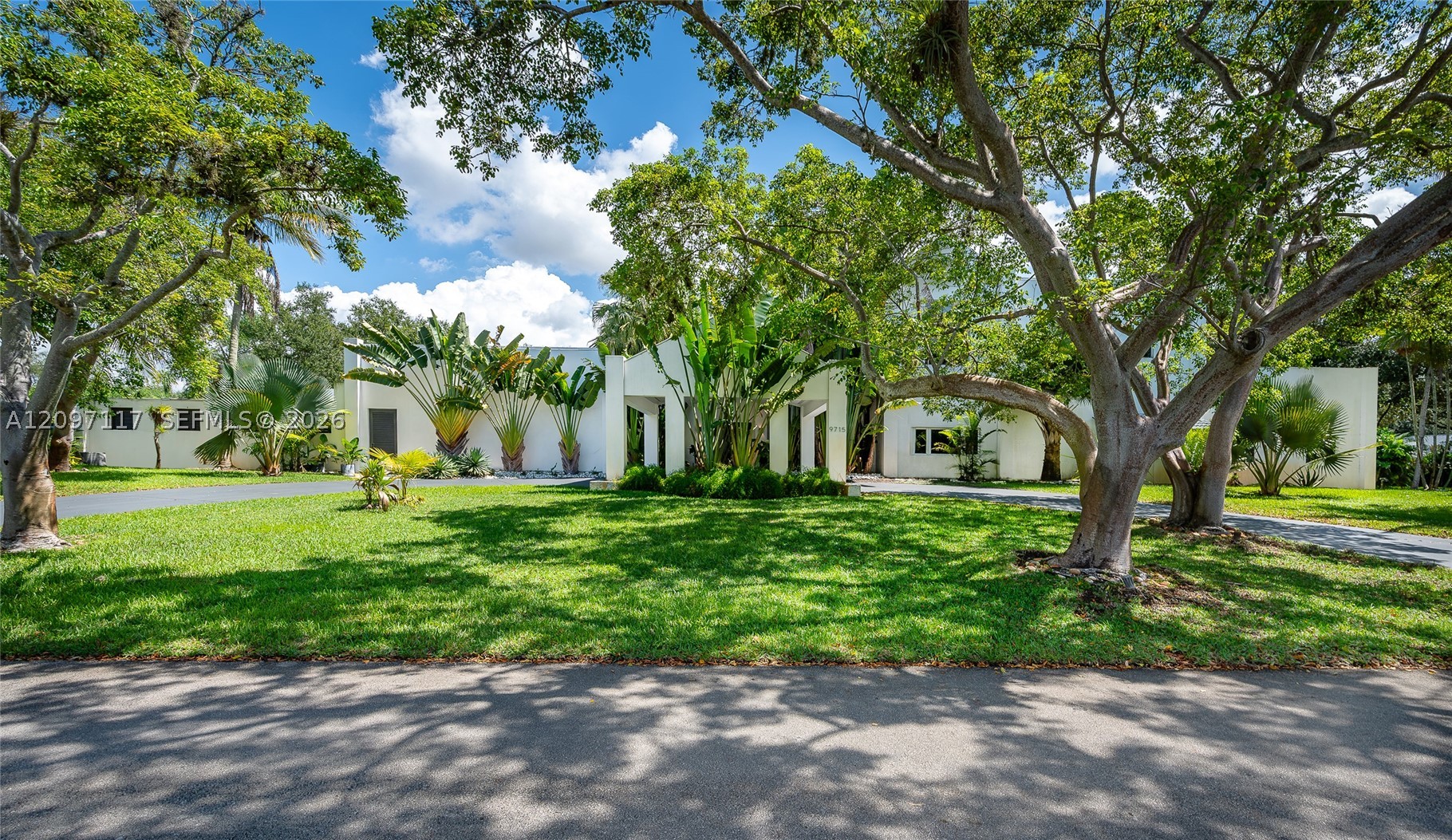Miami photo 1