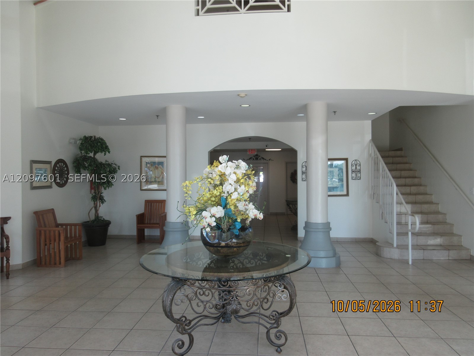 MLS listing photo 5